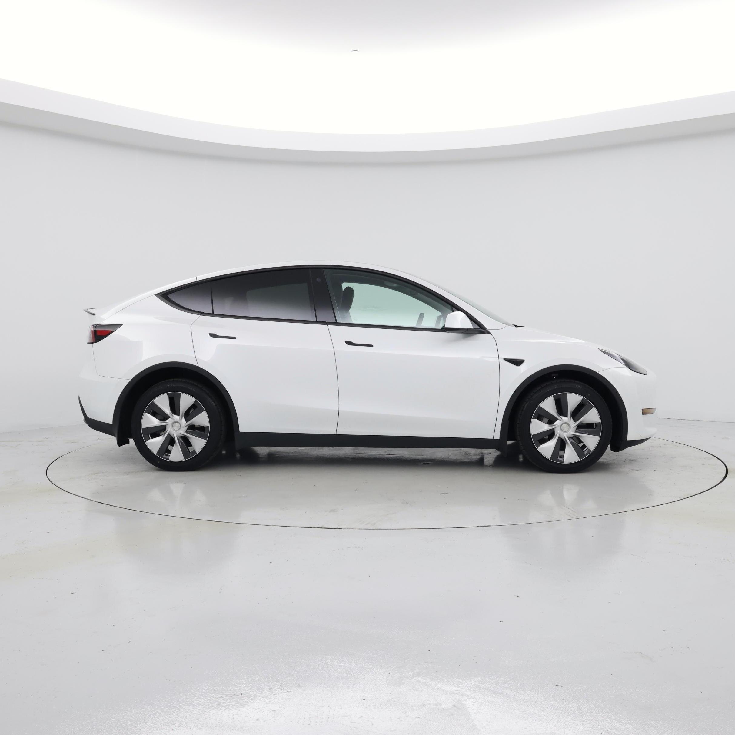 Thumbnail: 2023 Tesla Model Y - 7