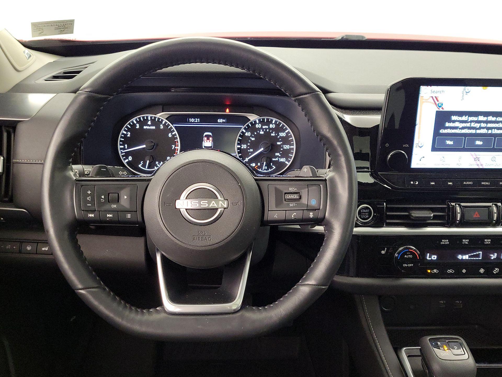 Thumbnail: 2022 Nissan Pathfinder - 10