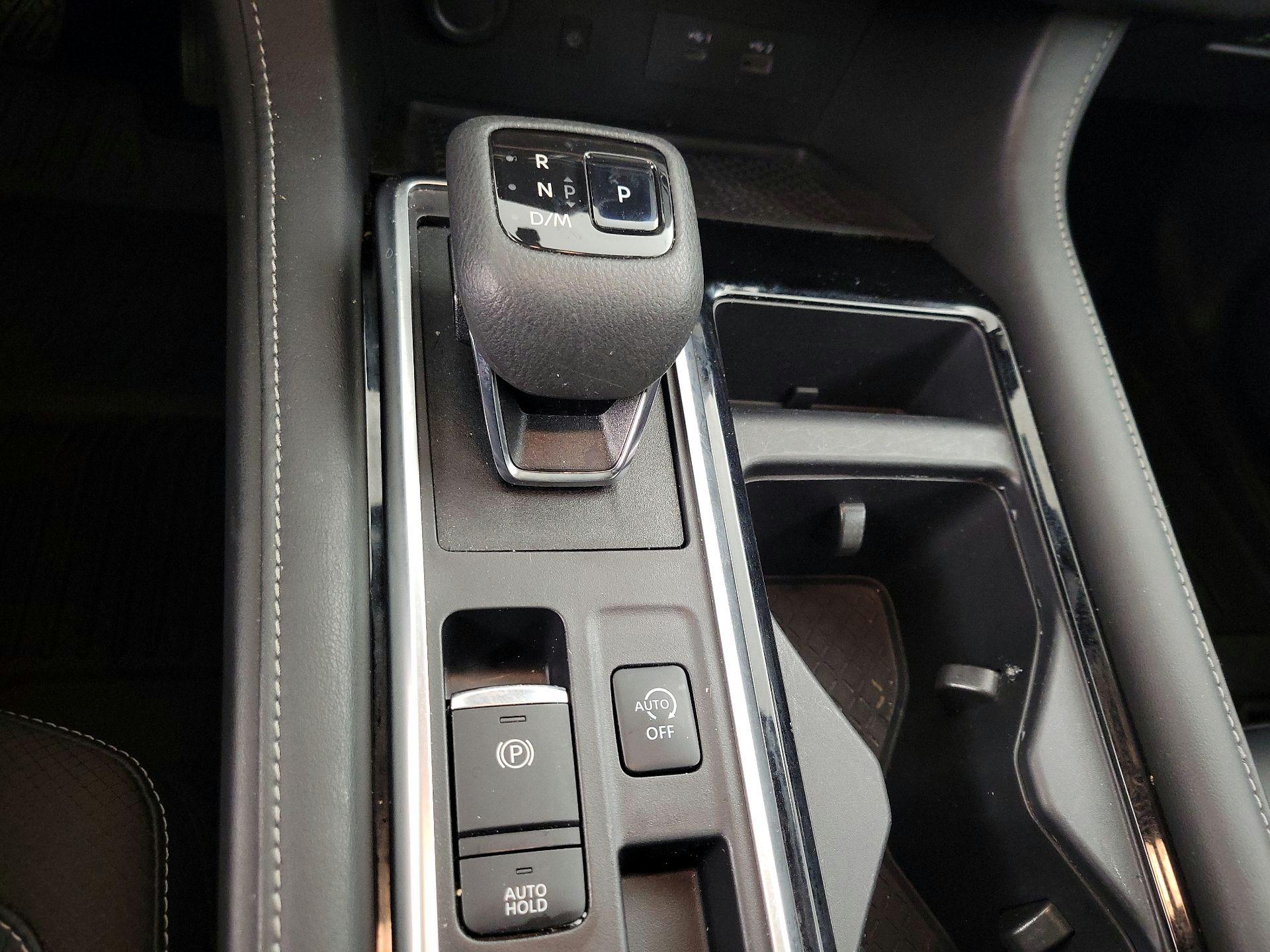 Thumbnail: 2022 Nissan Pathfinder - 18