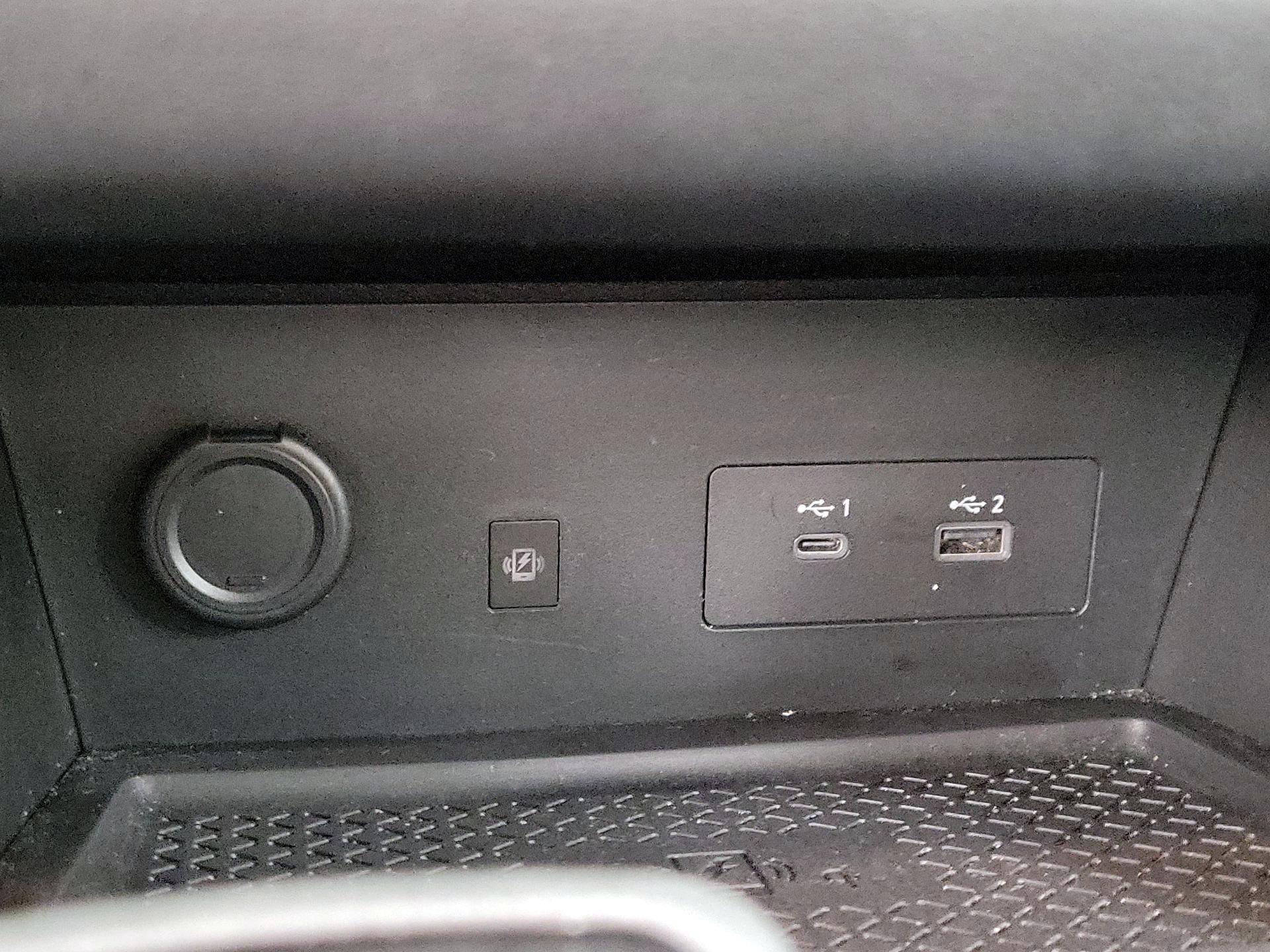 Thumbnail: 2022 Nissan Pathfinder - 19