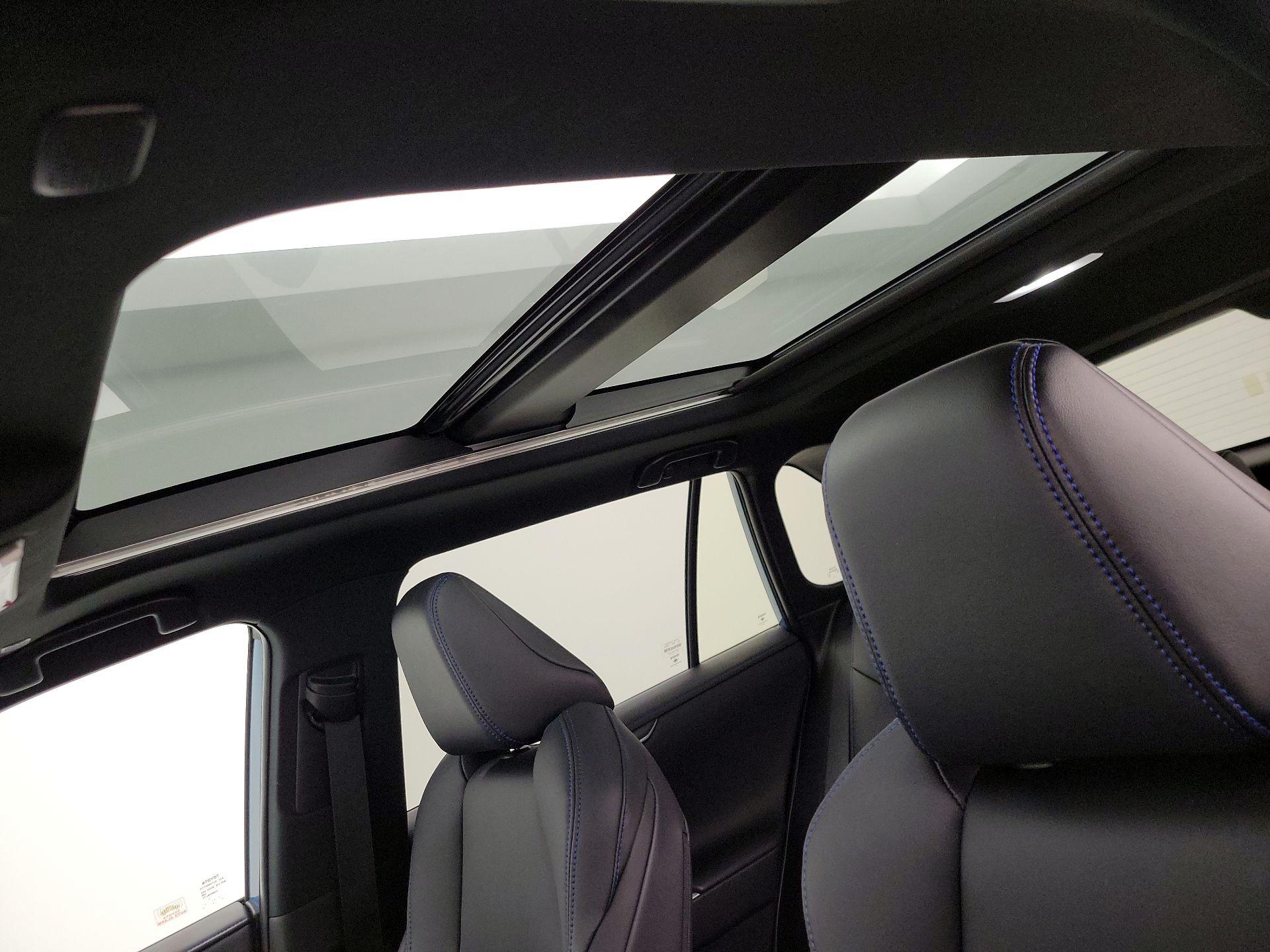 Thumbnail: 2025 Toyota RAV4 - 19