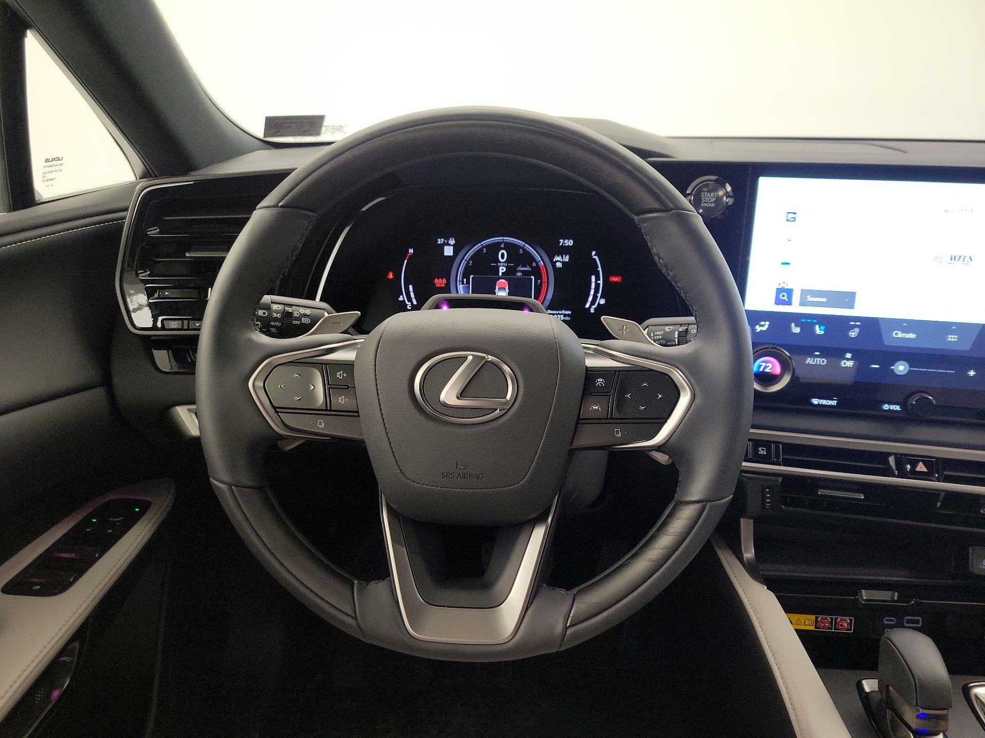 Thumbnail: 2024 Lexus RX - 10