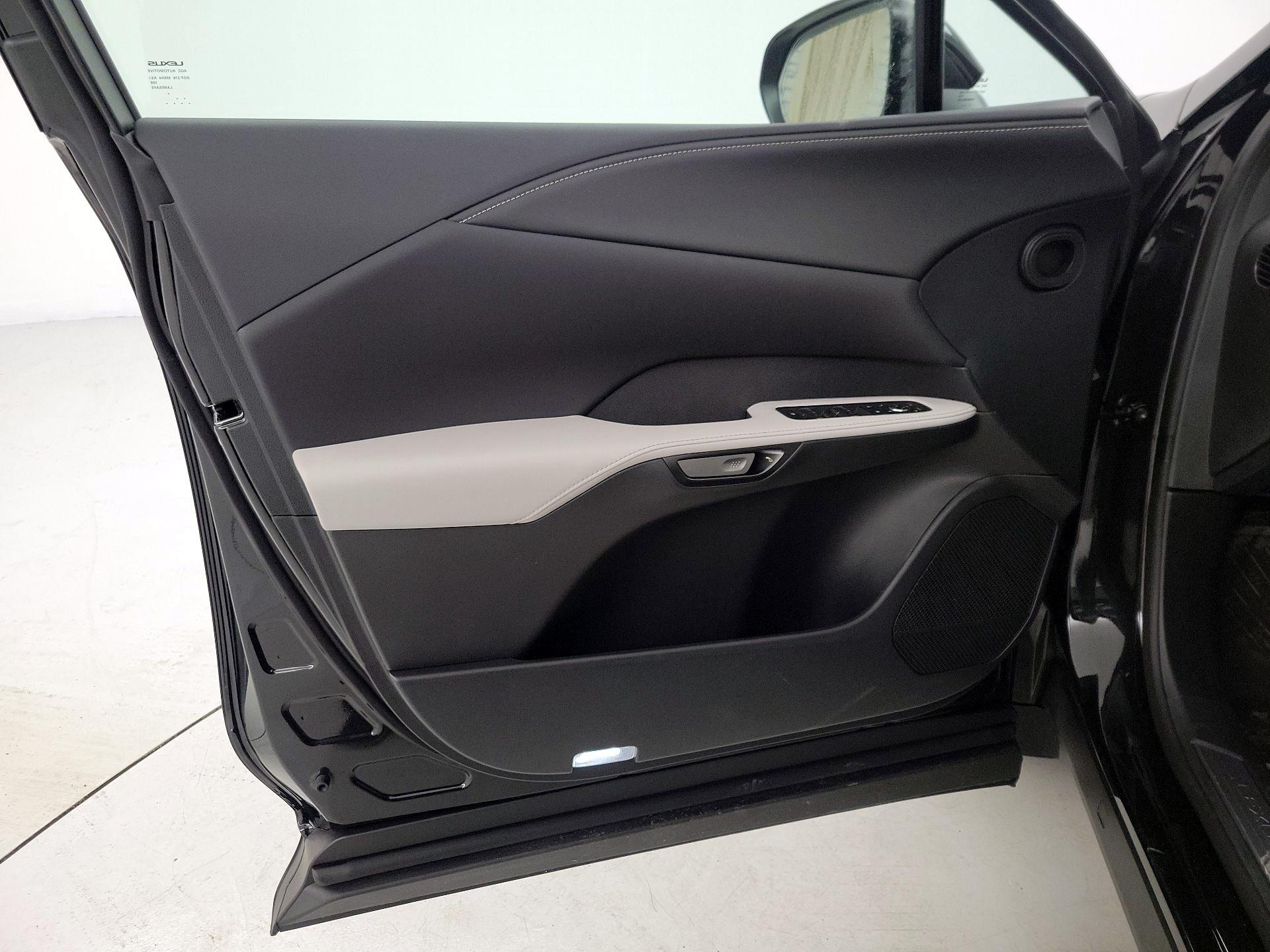 Thumbnail: 2024 Lexus RX - 12