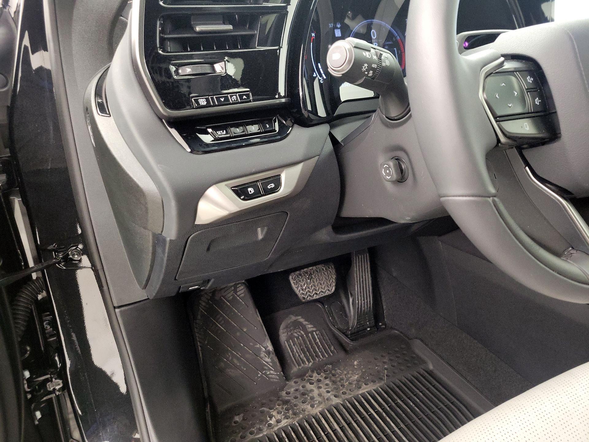 Thumbnail: 2024 Lexus RX - 13