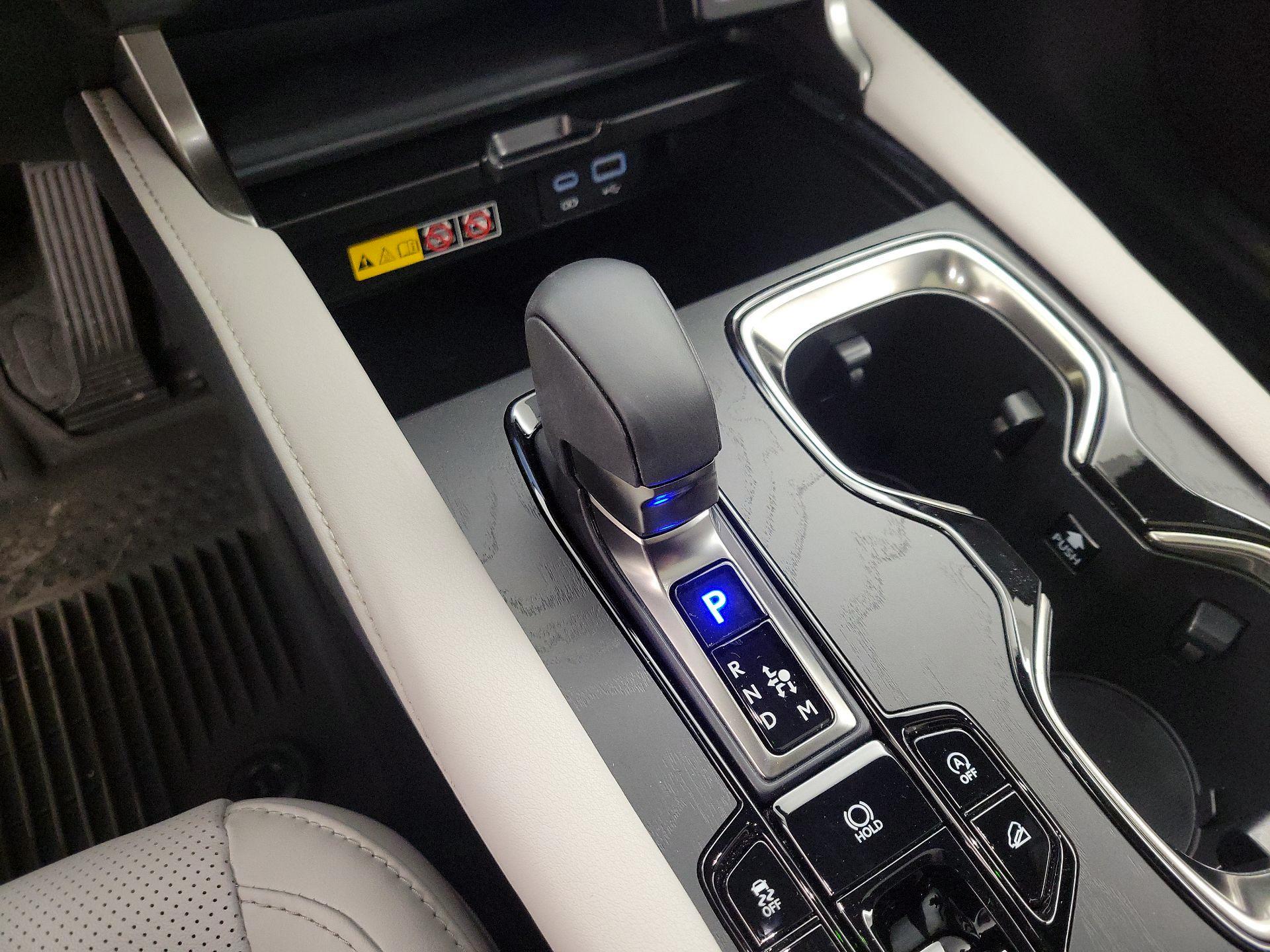 Thumbnail: 2024 Lexus RX - 17