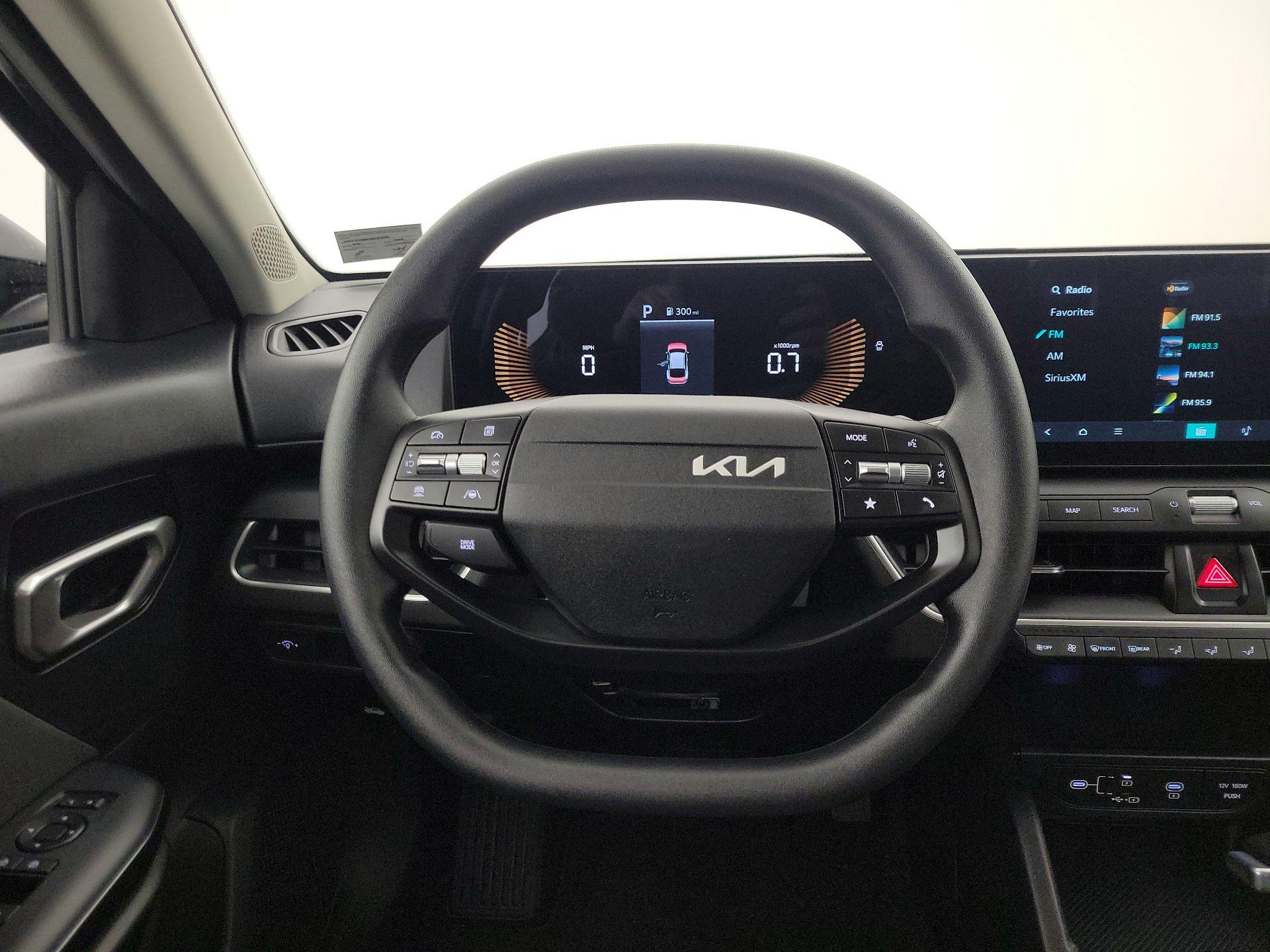 Thumbnail: 2025 Kia K4 - 10