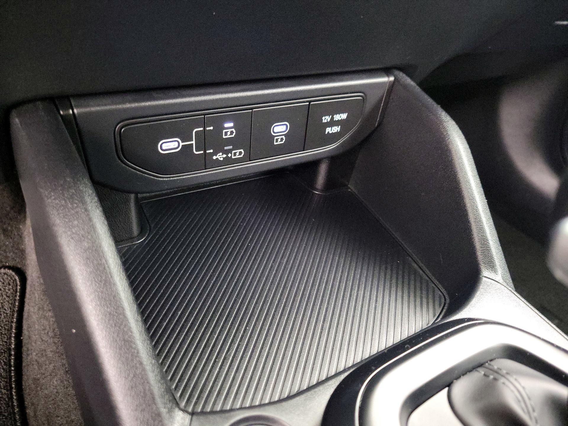 Thumbnail: 2025 Kia K4 - 18