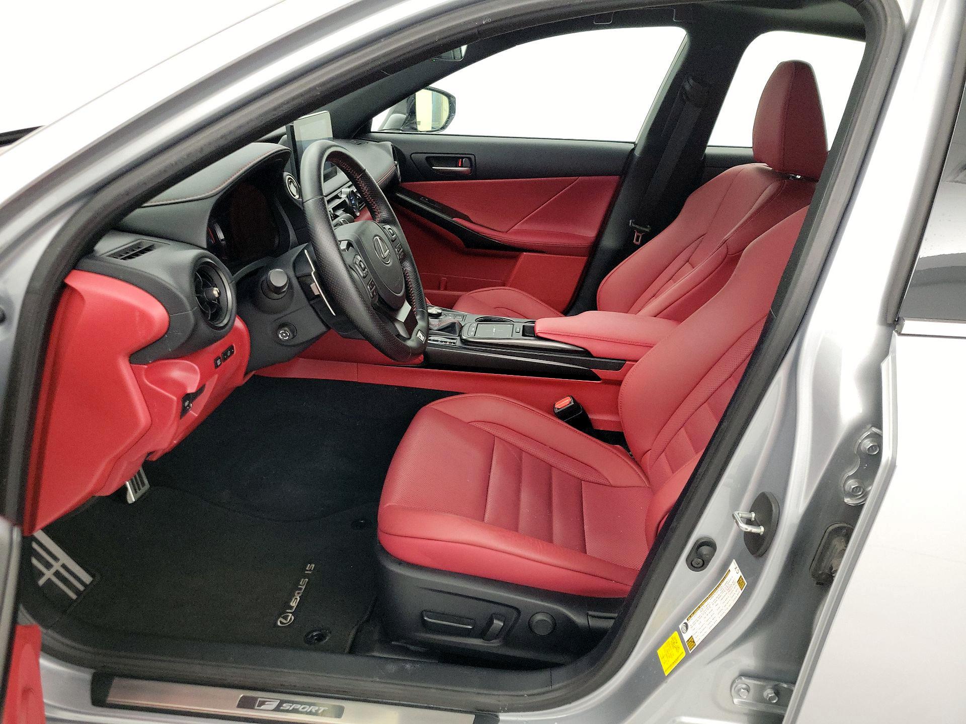 Thumbnail: 2023 Lexus IS - 11