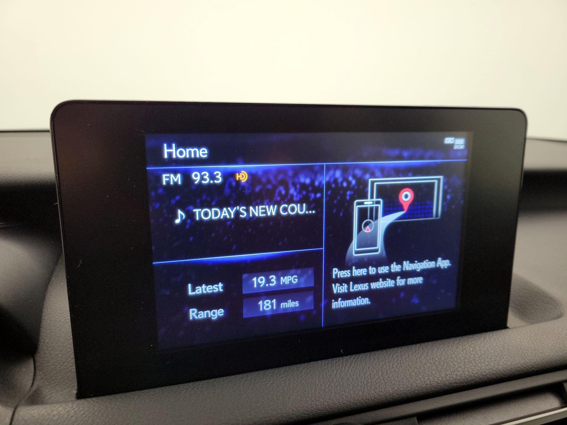 Thumbnail: 2023 Lexus IS - 15