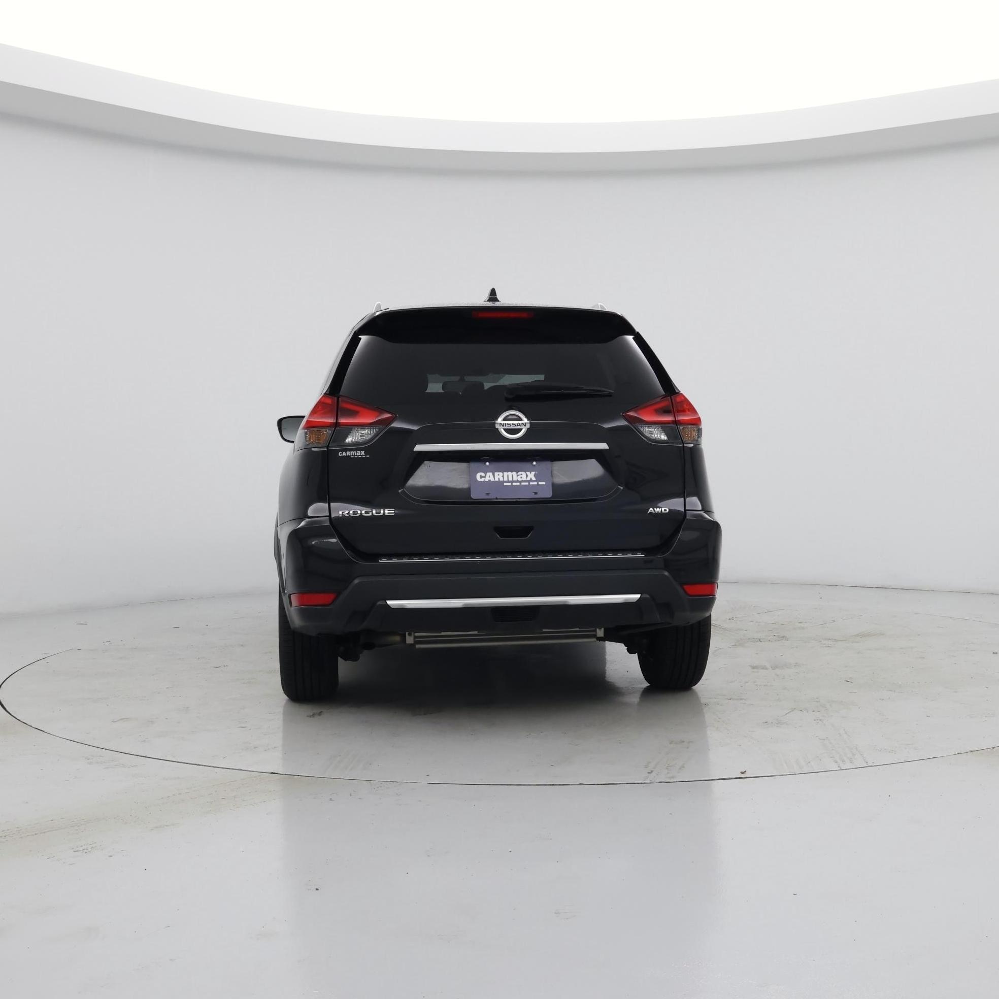 Thumbnail: 2017 Nissan Rogue - 6