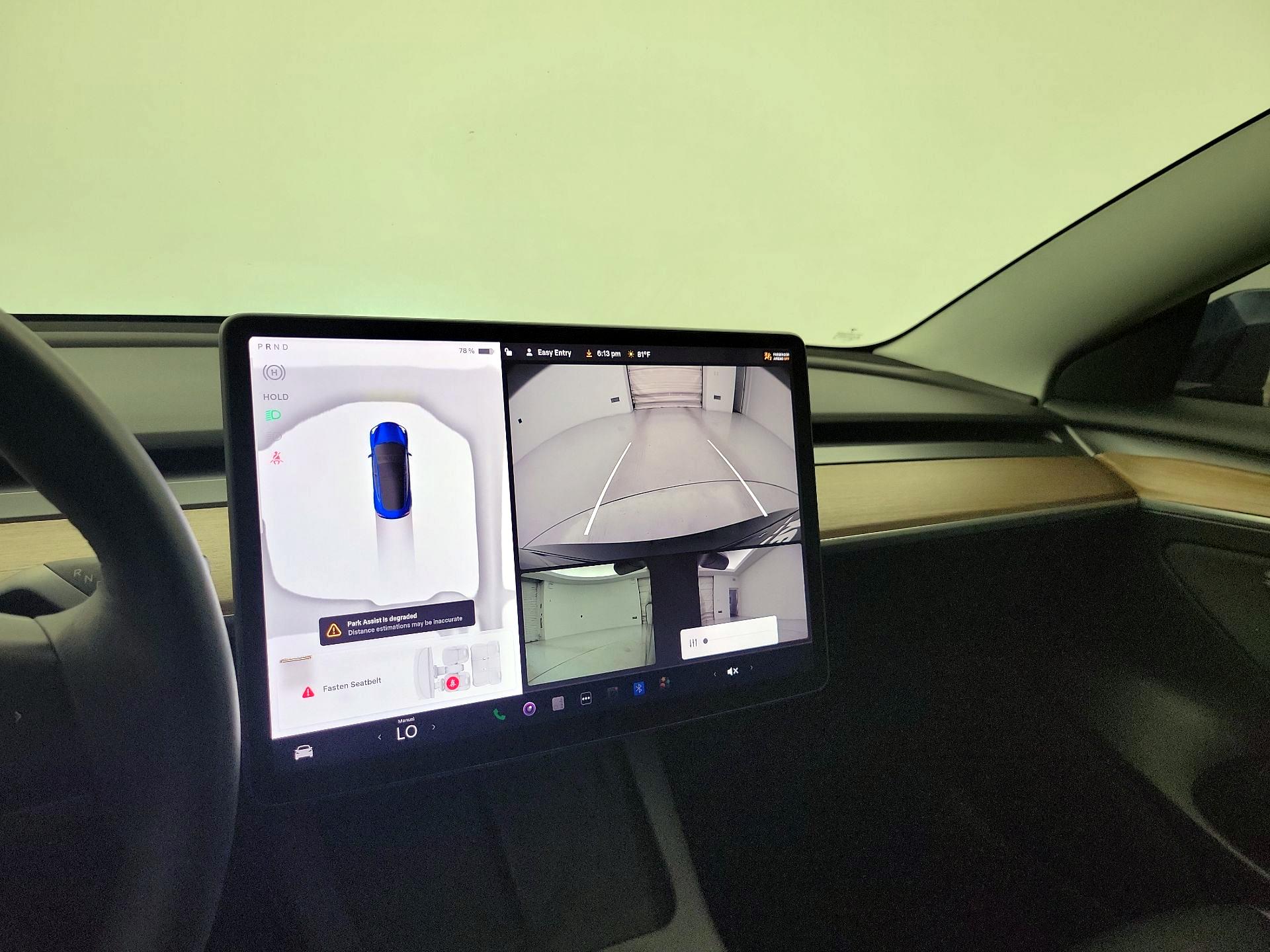 Thumbnail: 2022 Tesla Model 3 - 14