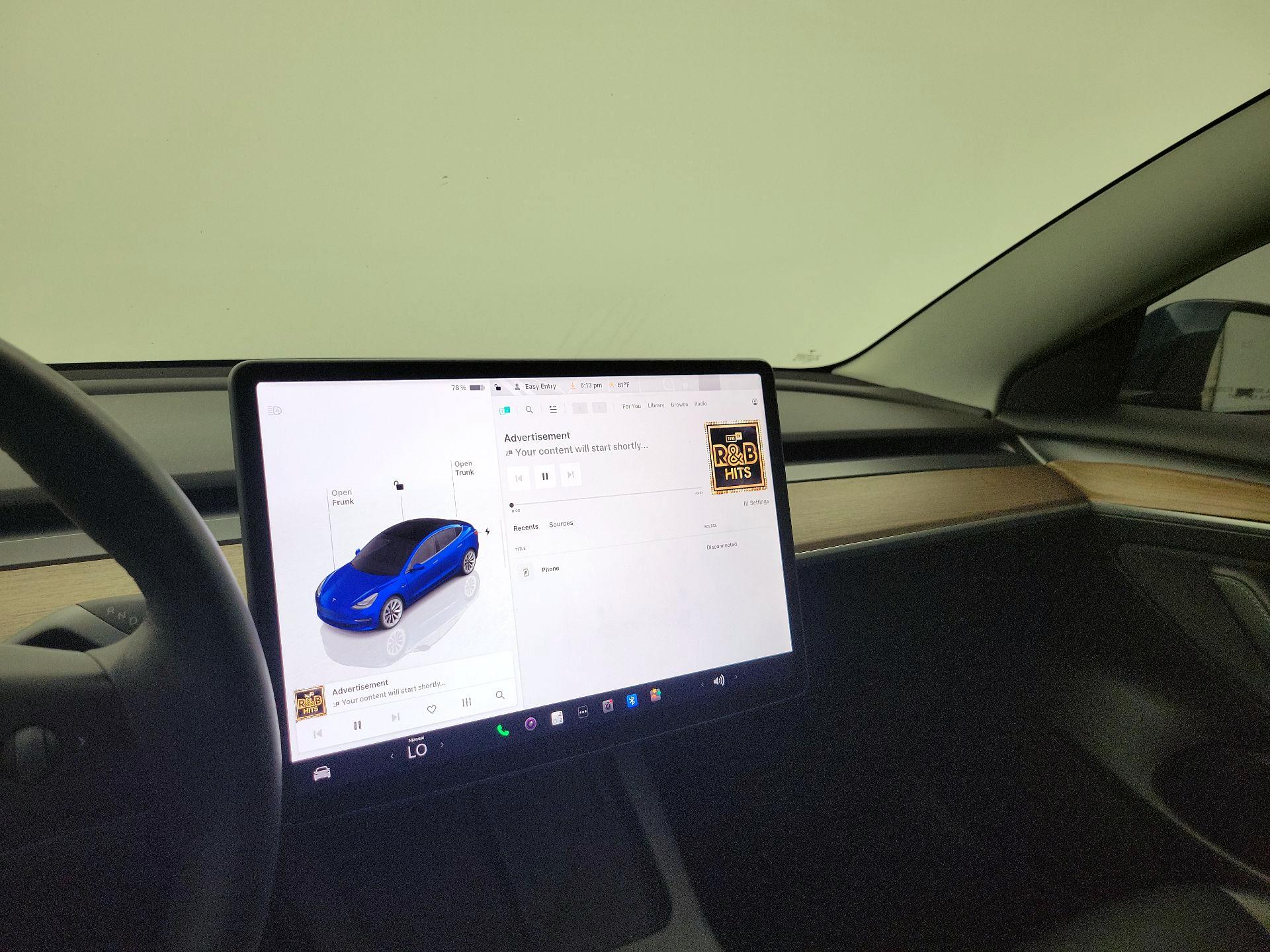 Thumbnail: 2022 Tesla Model 3 - 15