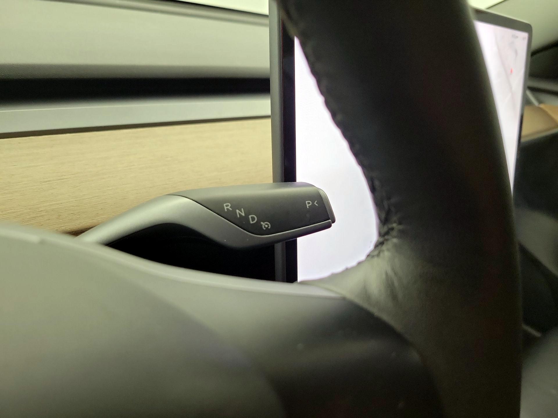 Thumbnail: 2022 Tesla Model 3 - 17