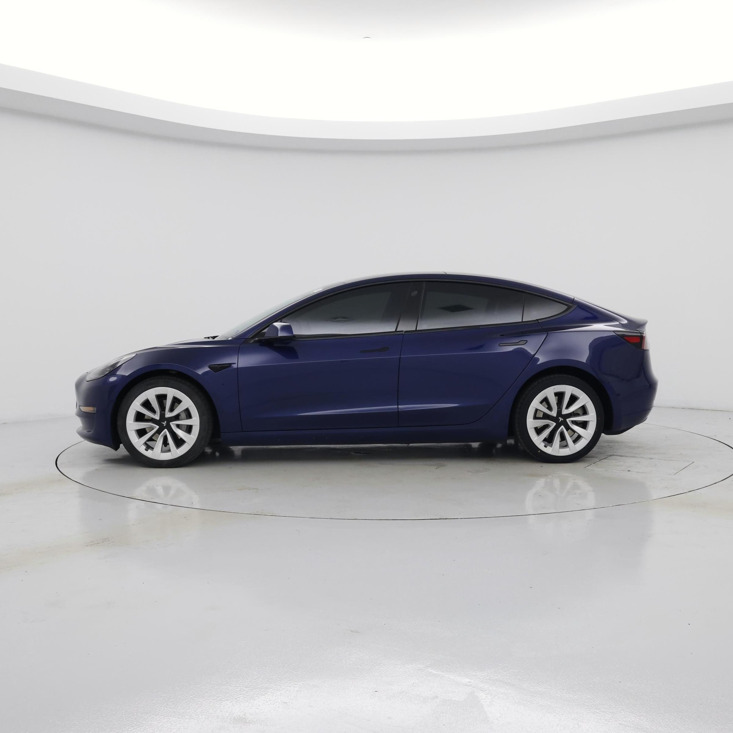 Thumbnail: 2022 Tesla Model 3 - 3