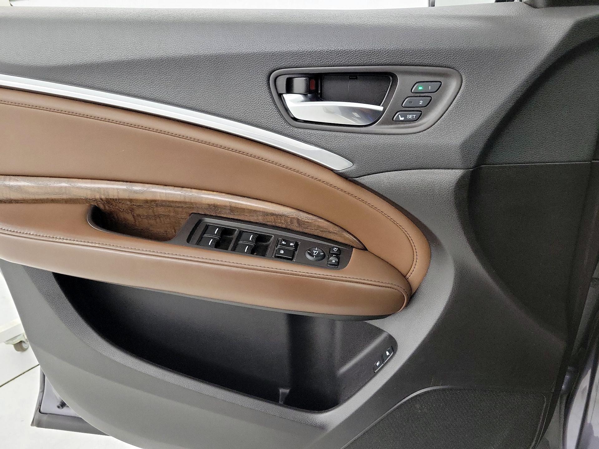 Thumbnail: 2019 Acura MDX - 12