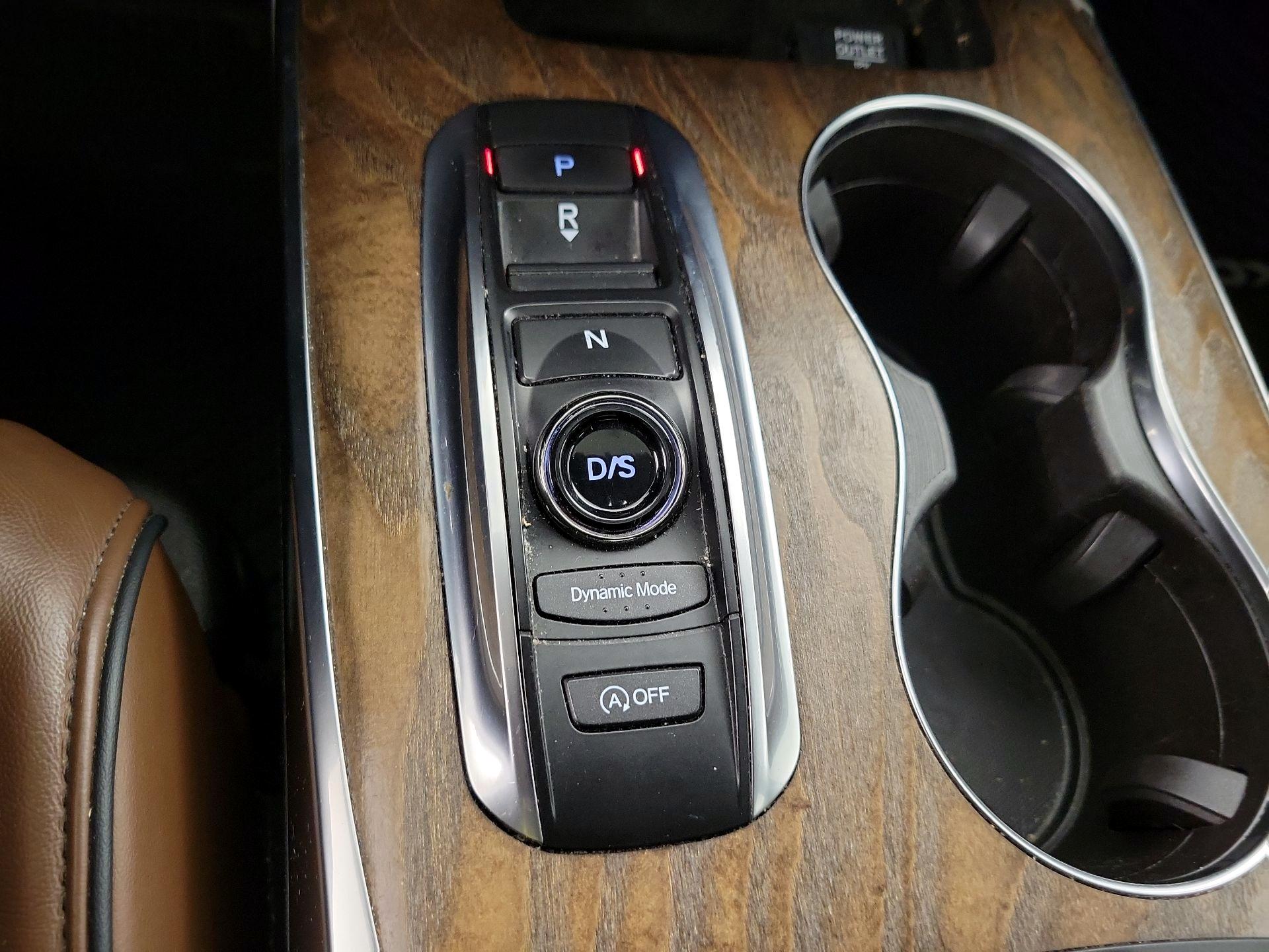 Thumbnail: 2019 Acura MDX - 18