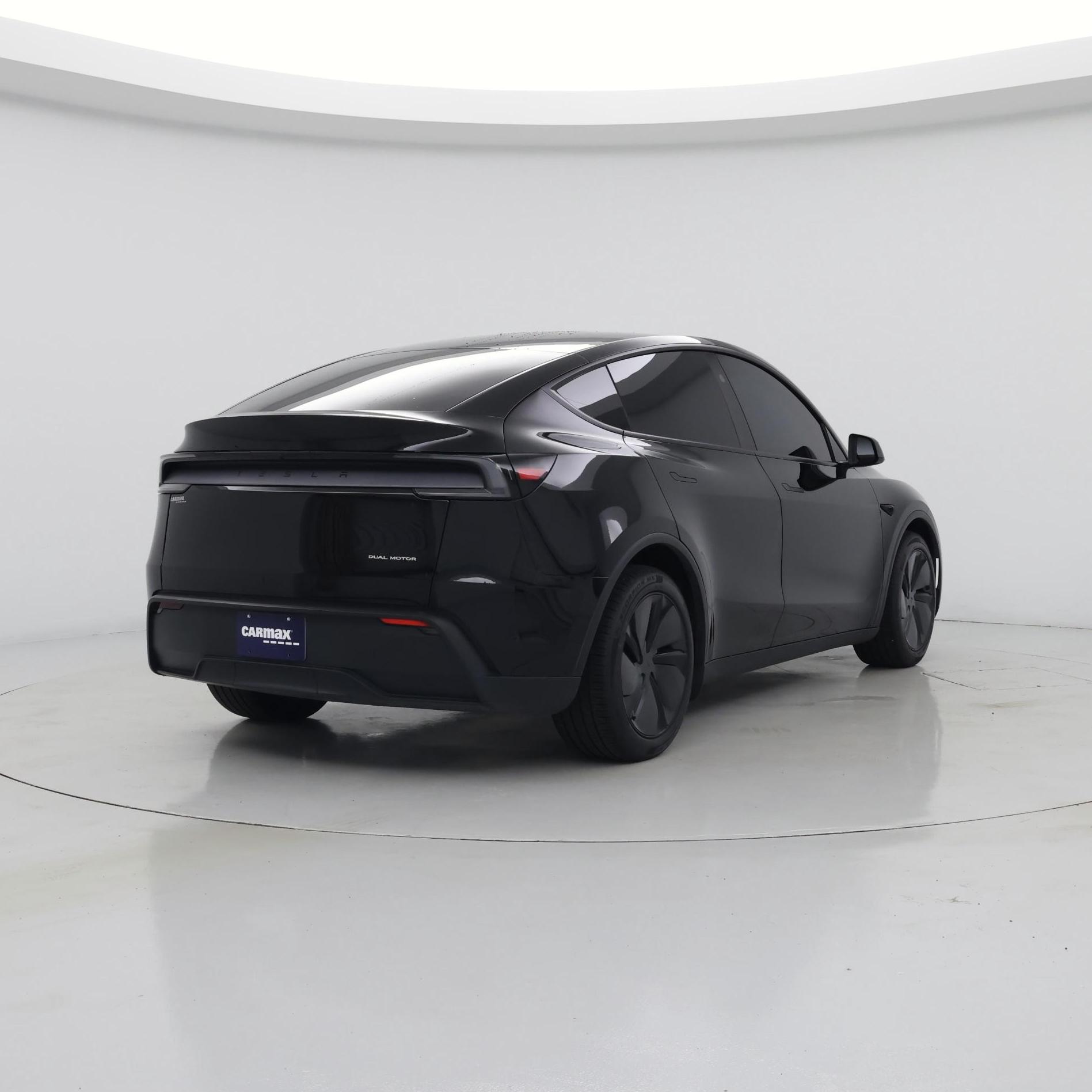 Thumbnail: 2026 Tesla Model Y - 8