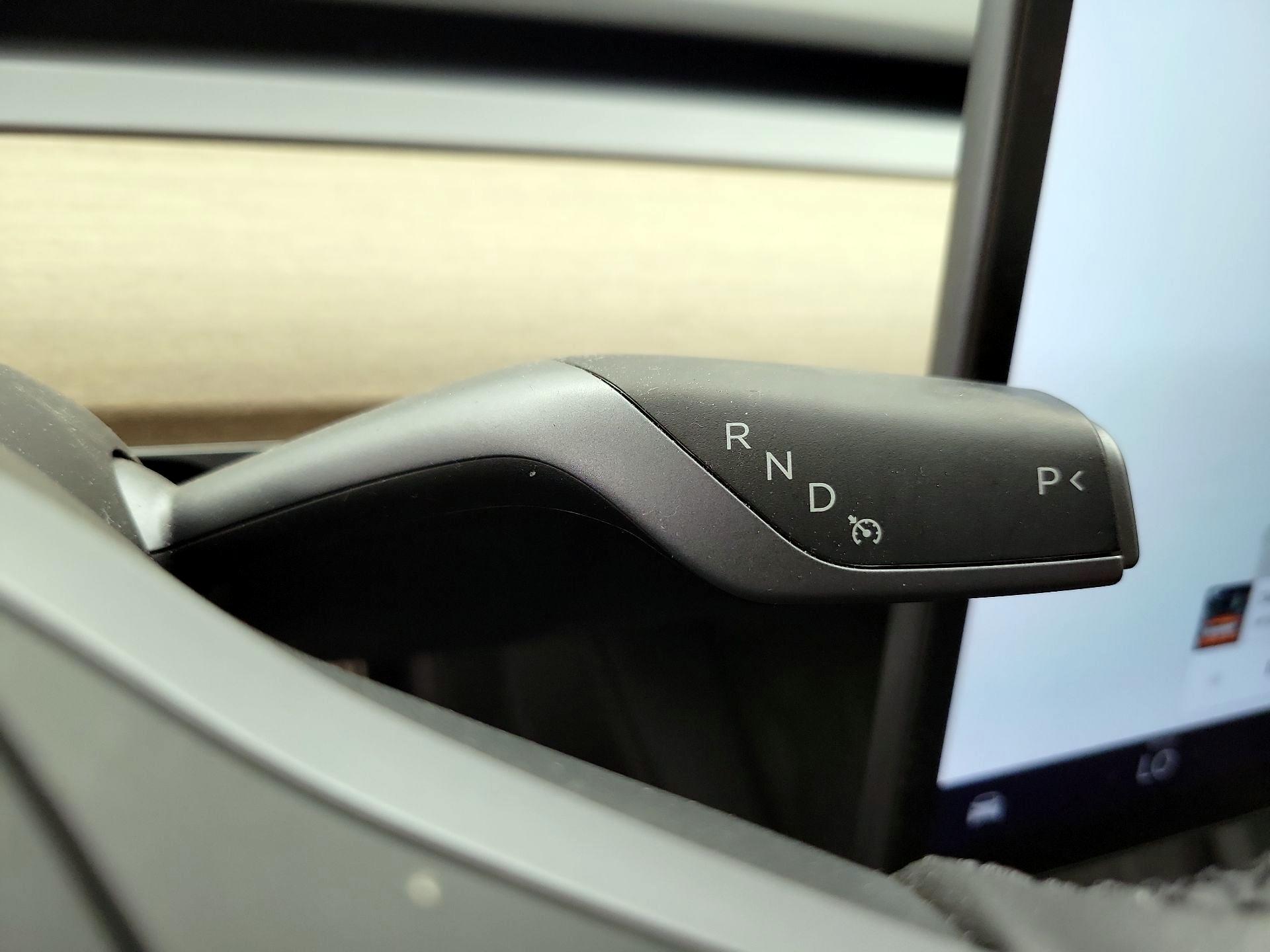 Thumbnail: 2023 Tesla Model 3 - 17