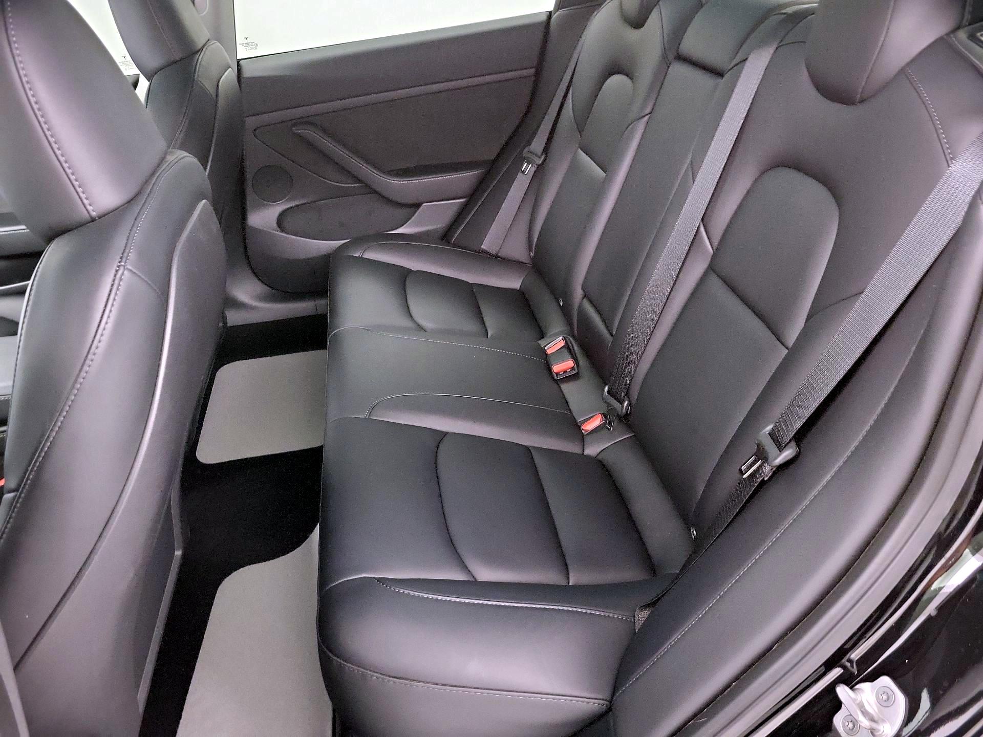 Thumbnail: 2023 Tesla Model 3 - 20