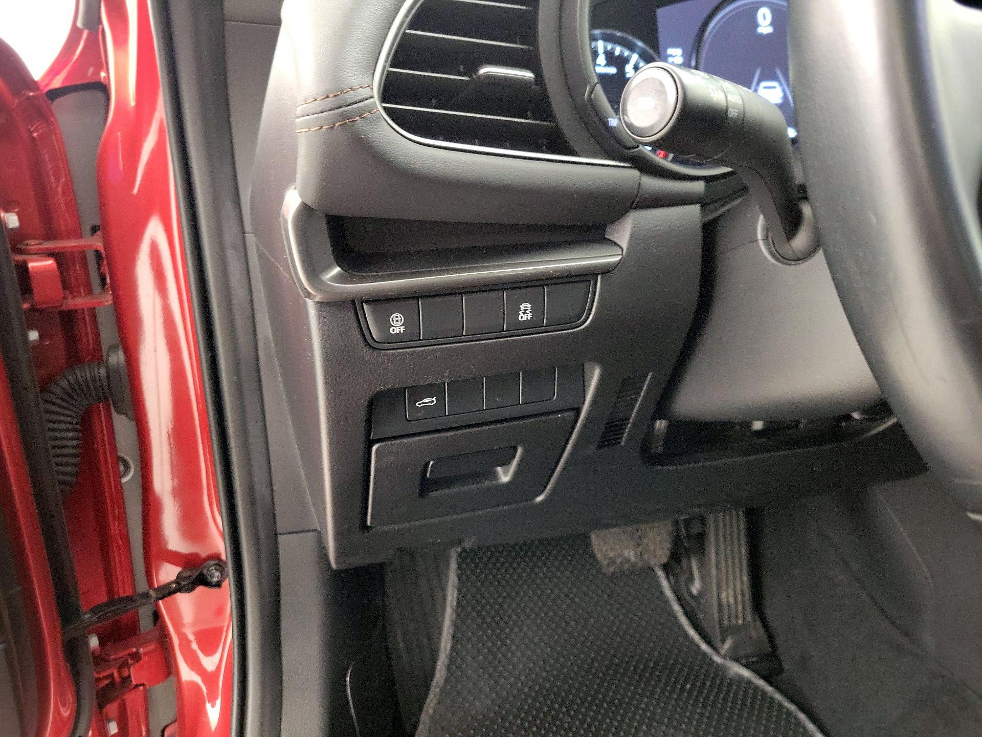 Thumbnail: 2021 Mazda Mazda3 - 13