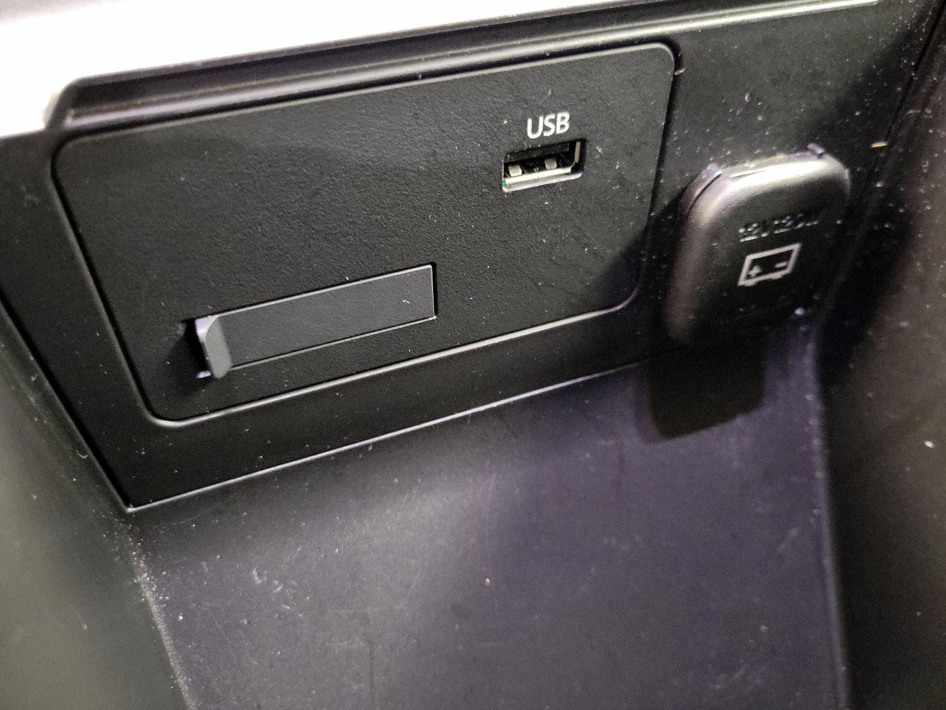 Thumbnail: 2021 Mazda Mazda3 - 18