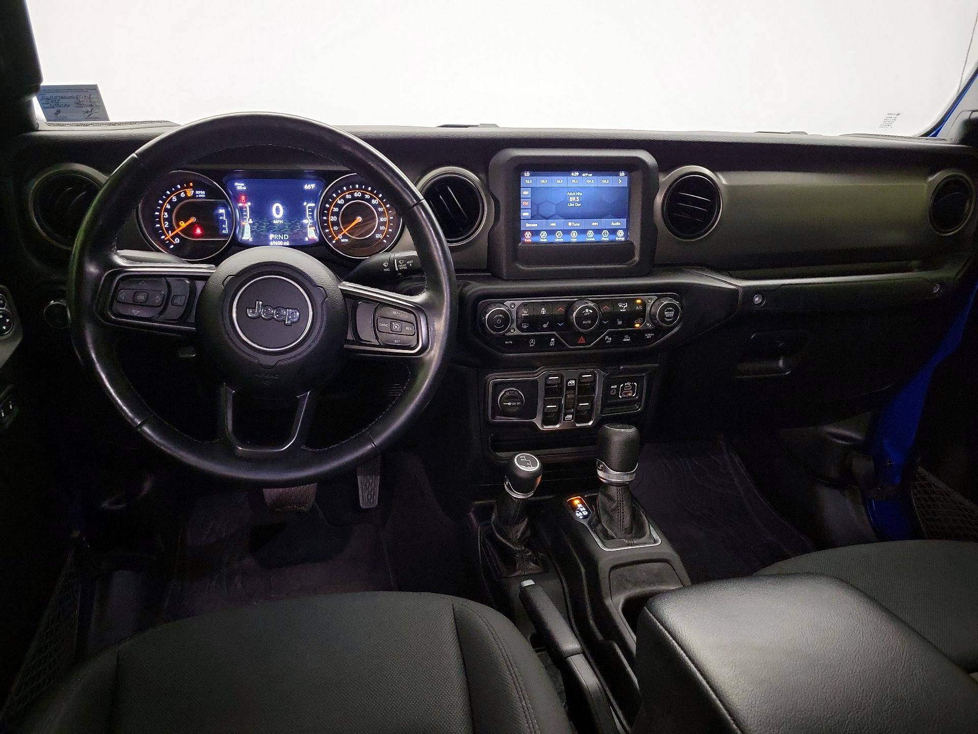 Thumbnail: 2021 Jeep Gladiator - 9