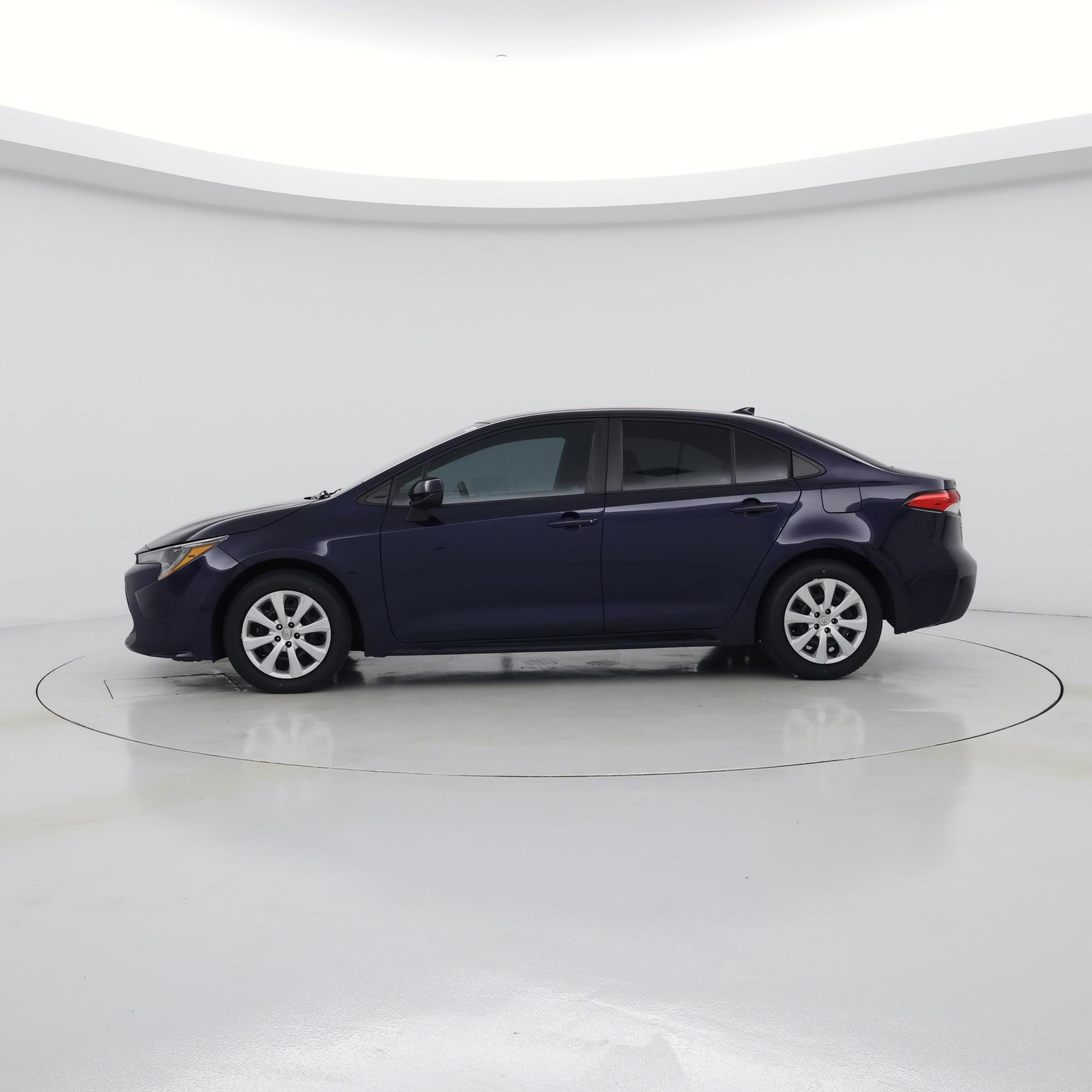 Thumbnail: 2022 Toyota Corolla - 3