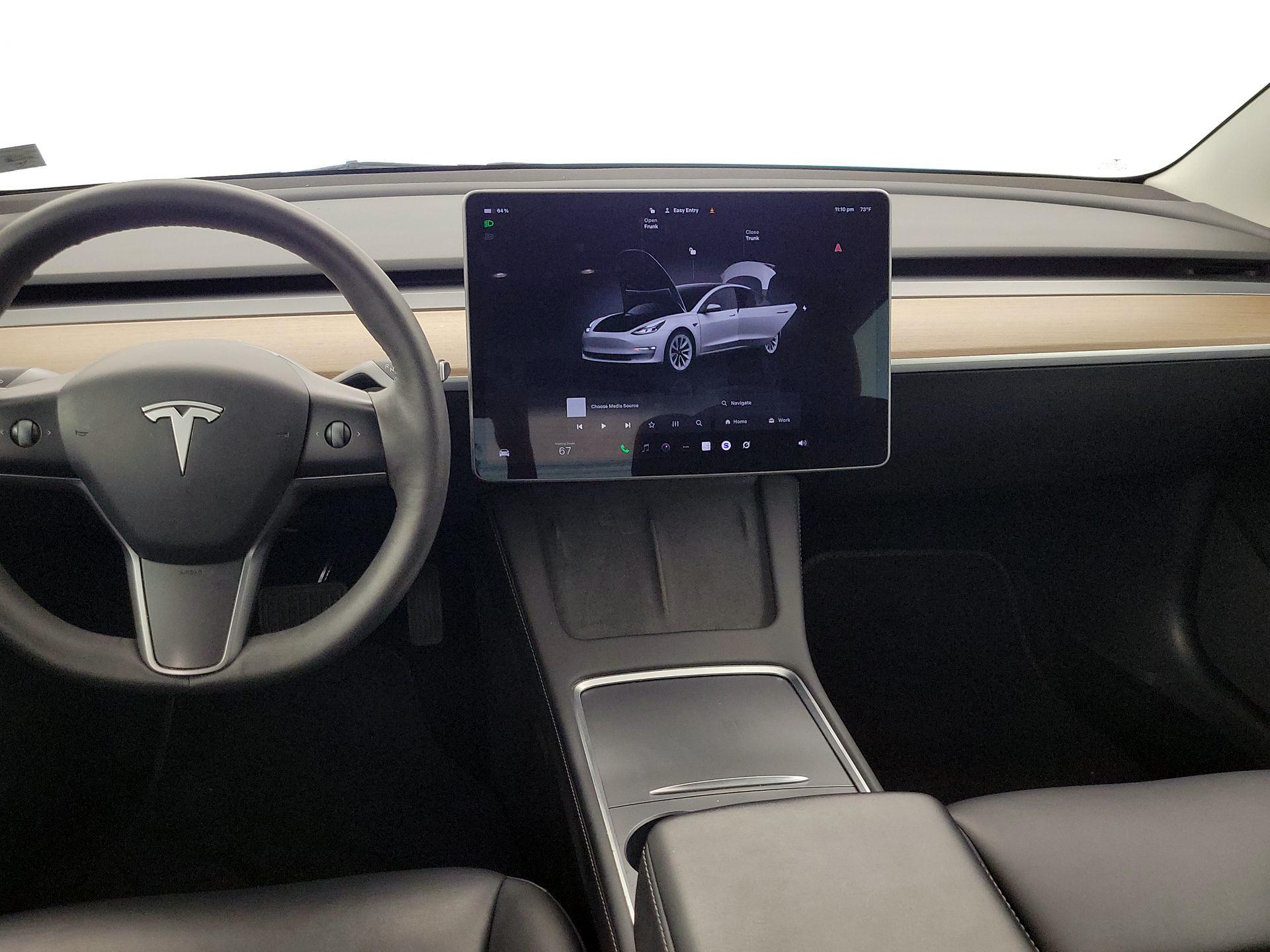 Thumbnail: 2023 Tesla Model 3 - 9