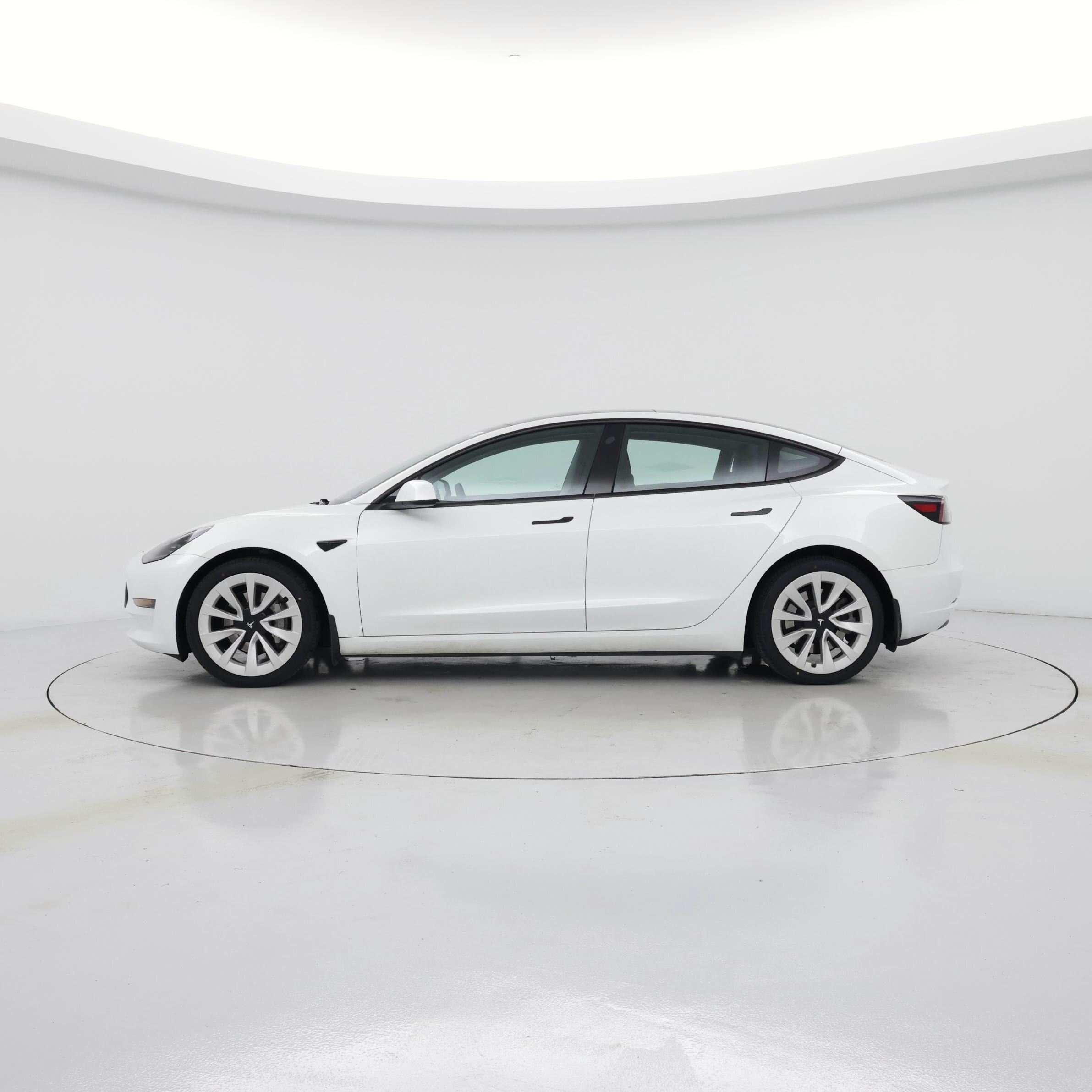 Thumbnail: 2023 Tesla Model 3 - 3