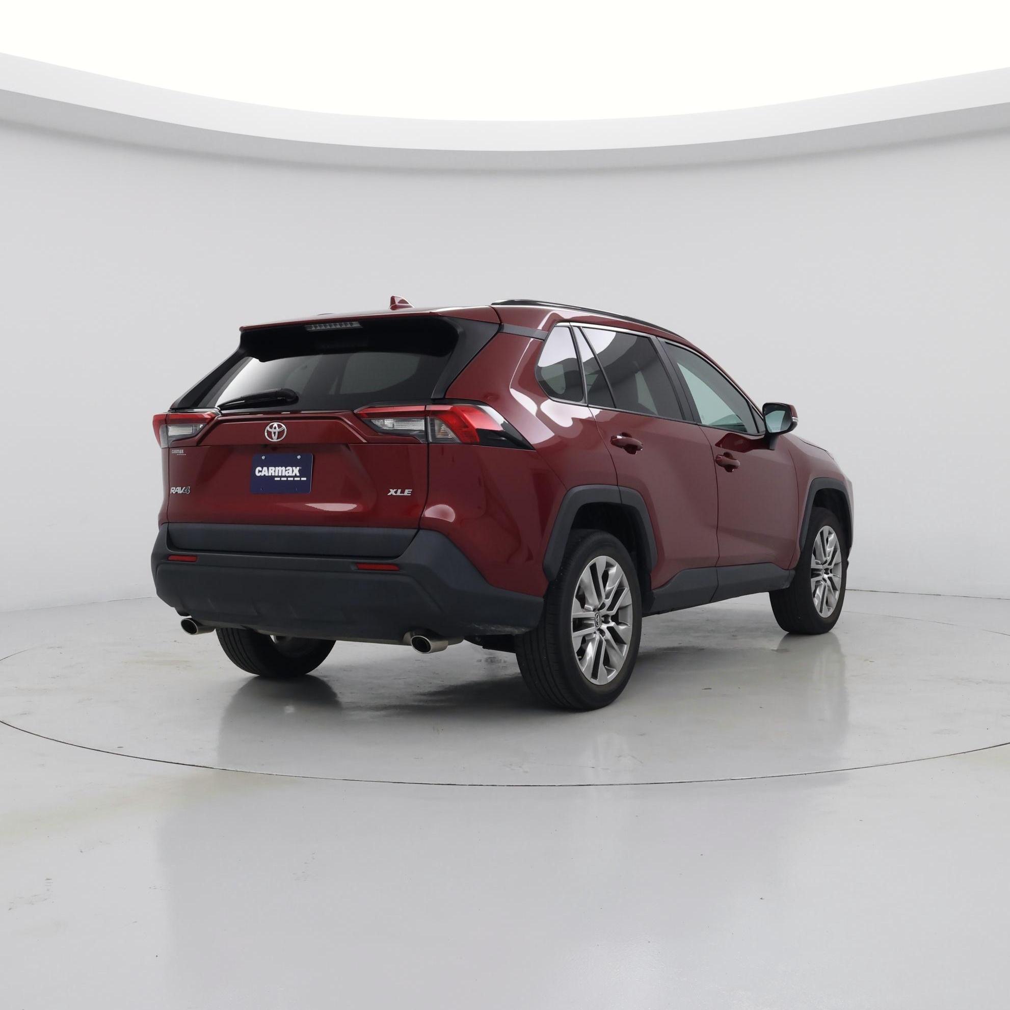 Thumbnail: 2019 Toyota RAV4 - 8