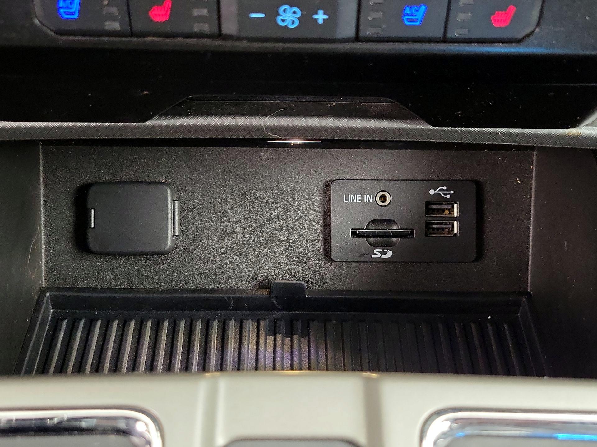 Thumbnail: 2015 Ford F-150 - 19