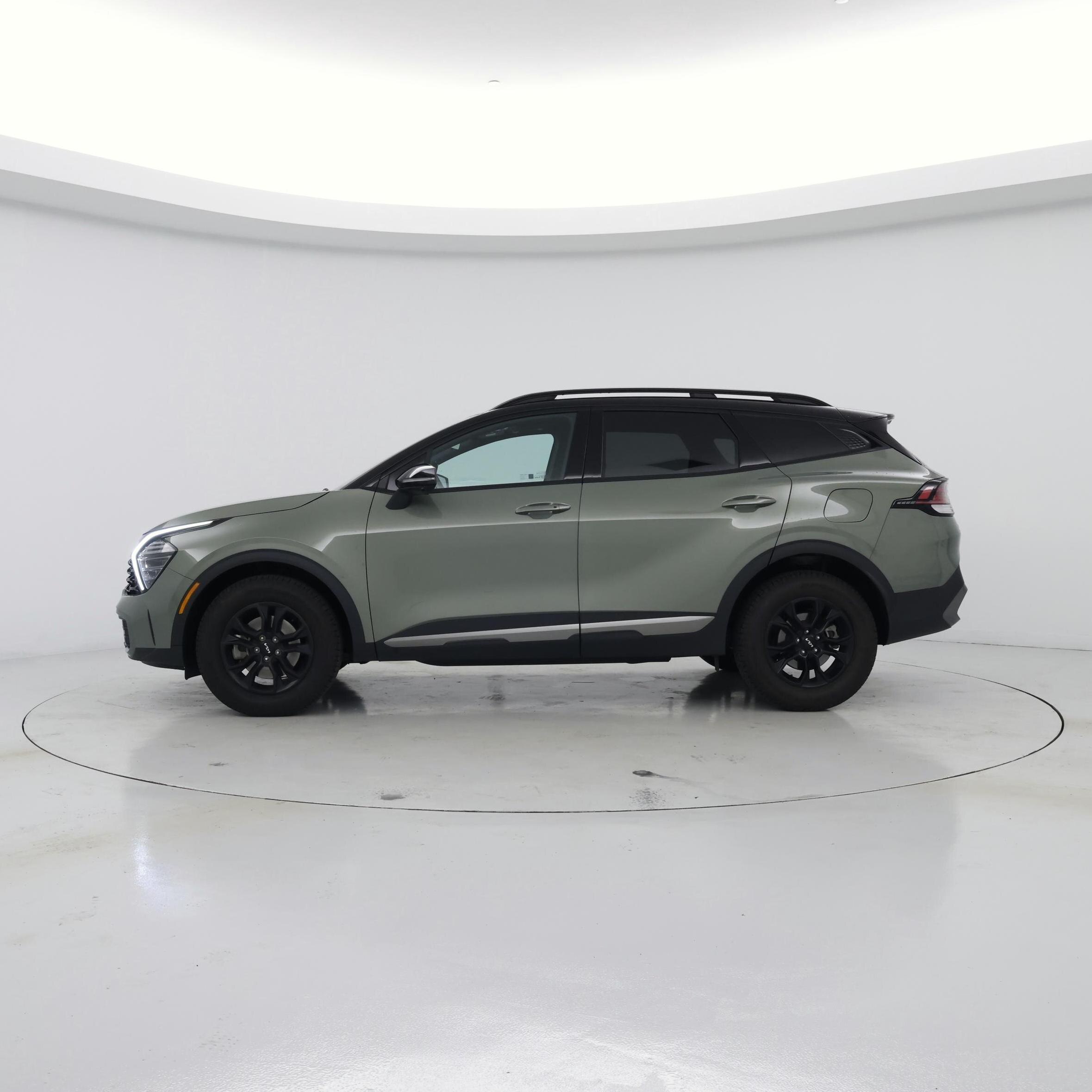 Thumbnail: 2023 Kia Sportage - 3