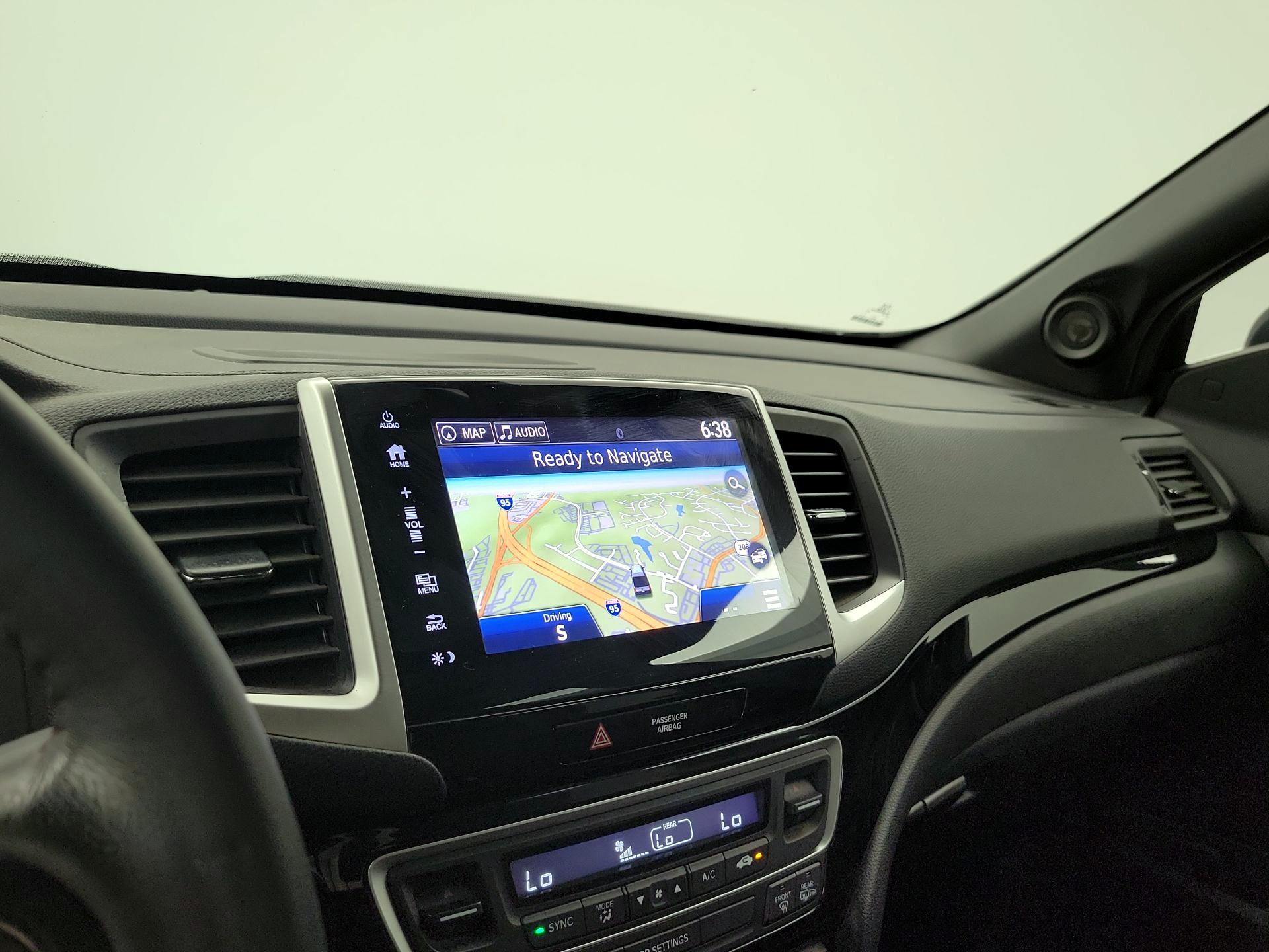 Thumbnail: 2018 Honda Ridgeline - 14