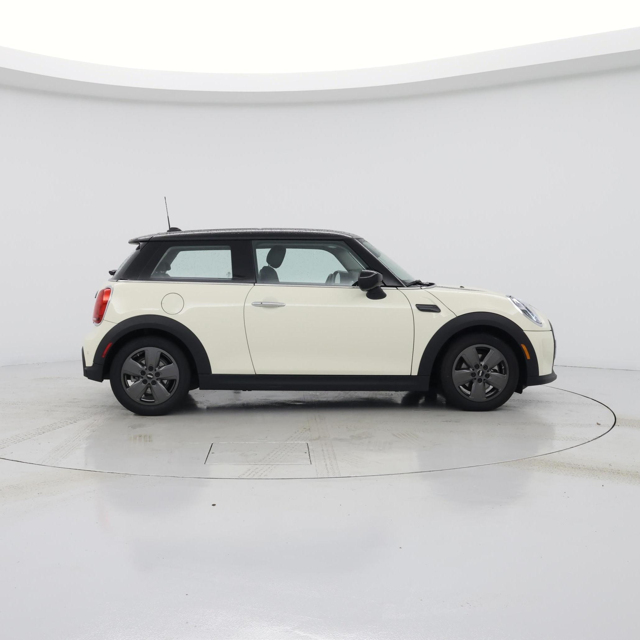 Thumbnail: 2023 MINI Cooper Hardtop - 7