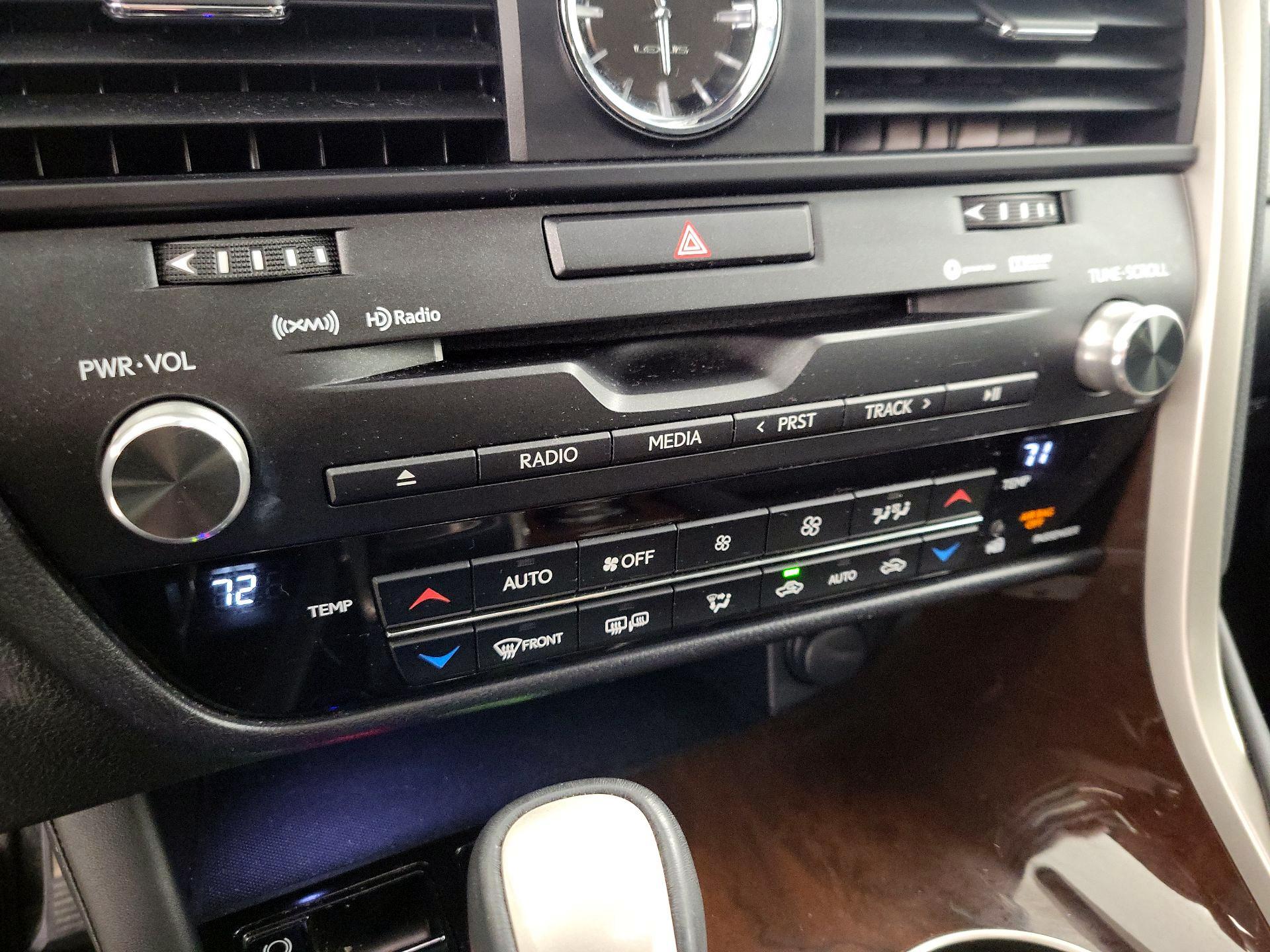 Thumbnail: 2016 Lexus RX - 17