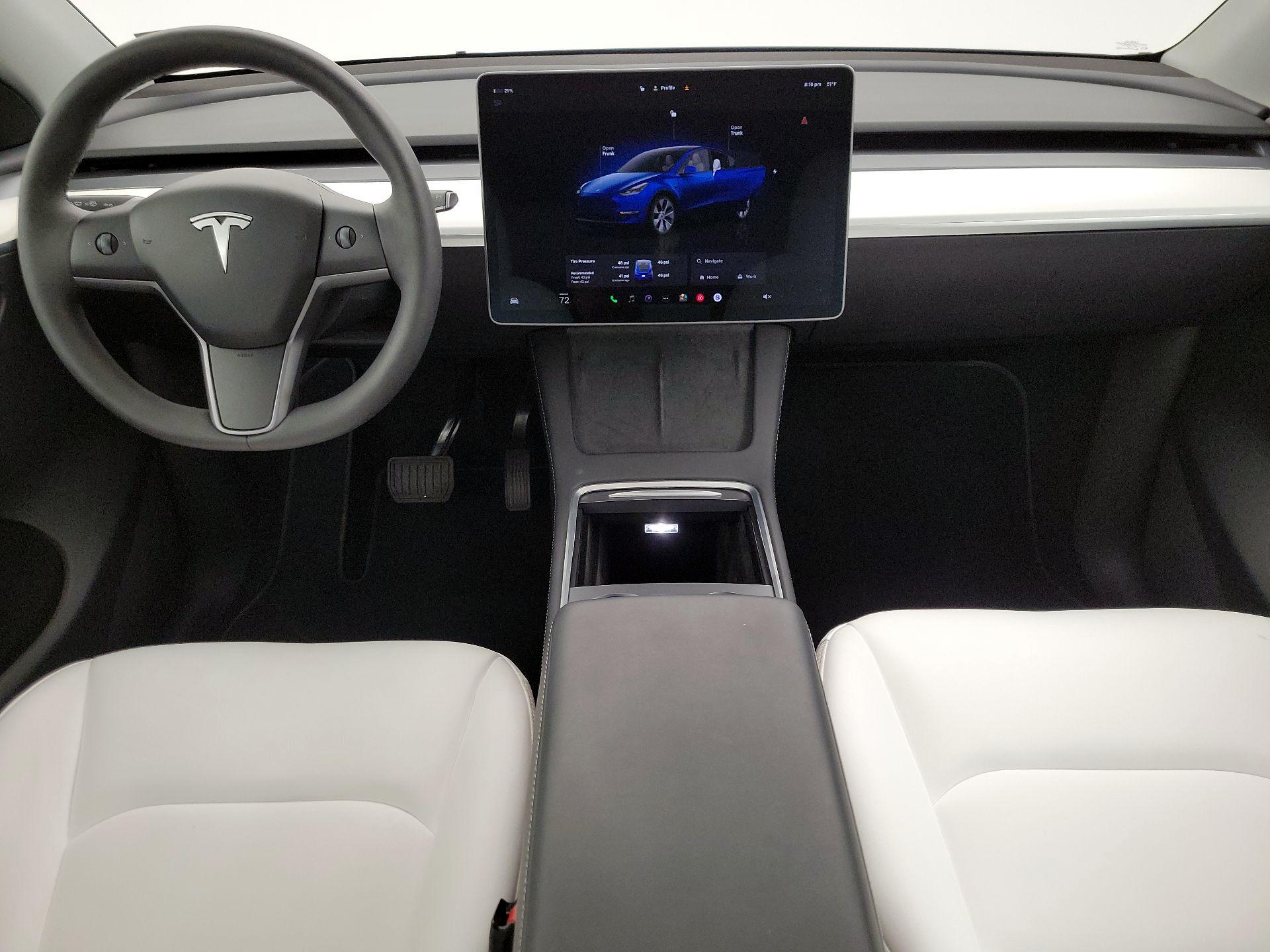 Thumbnail: 2024 Tesla Model Y - 9