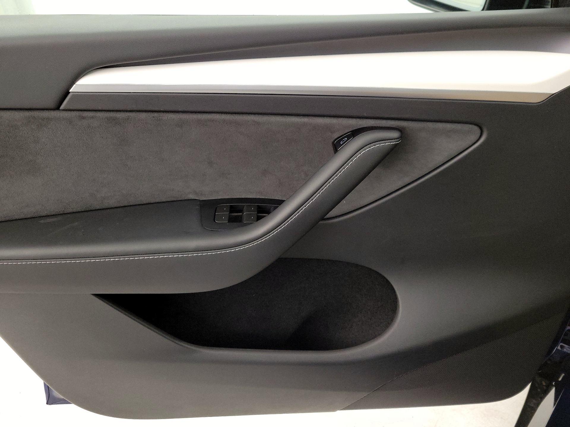 Thumbnail: 2024 Tesla Model Y - 12