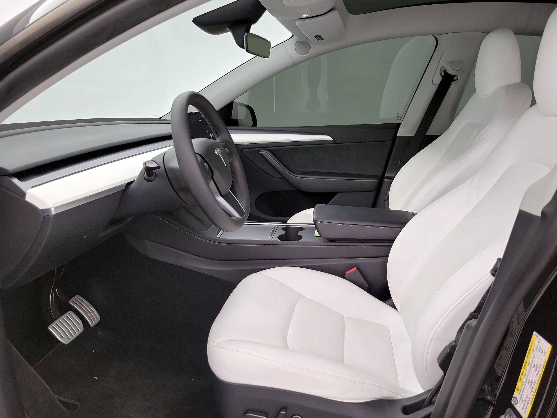 Thumbnail: 2024 Tesla Model Y - 11