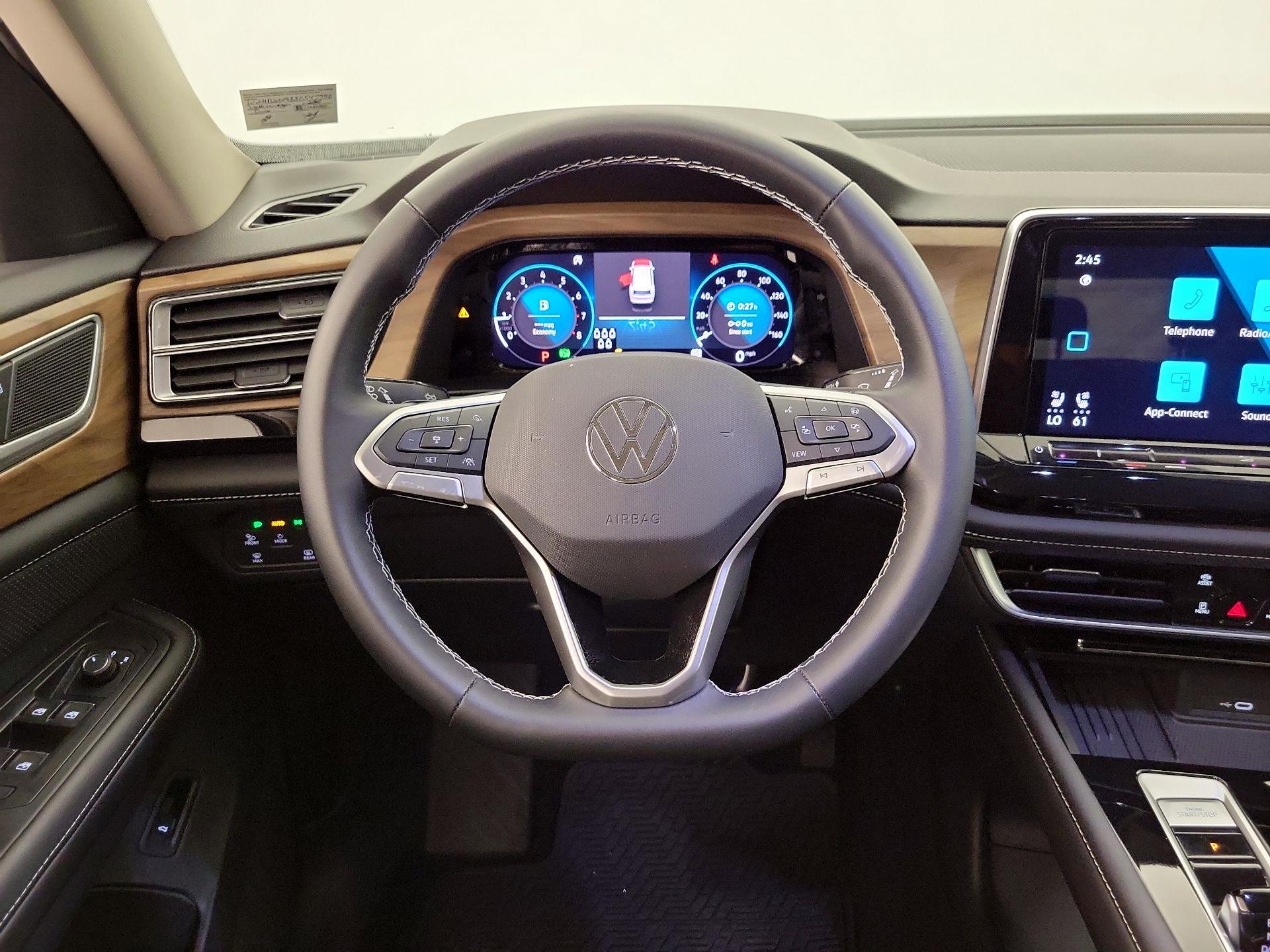 Thumbnail: 2025 Volkswagen Atlas - 10