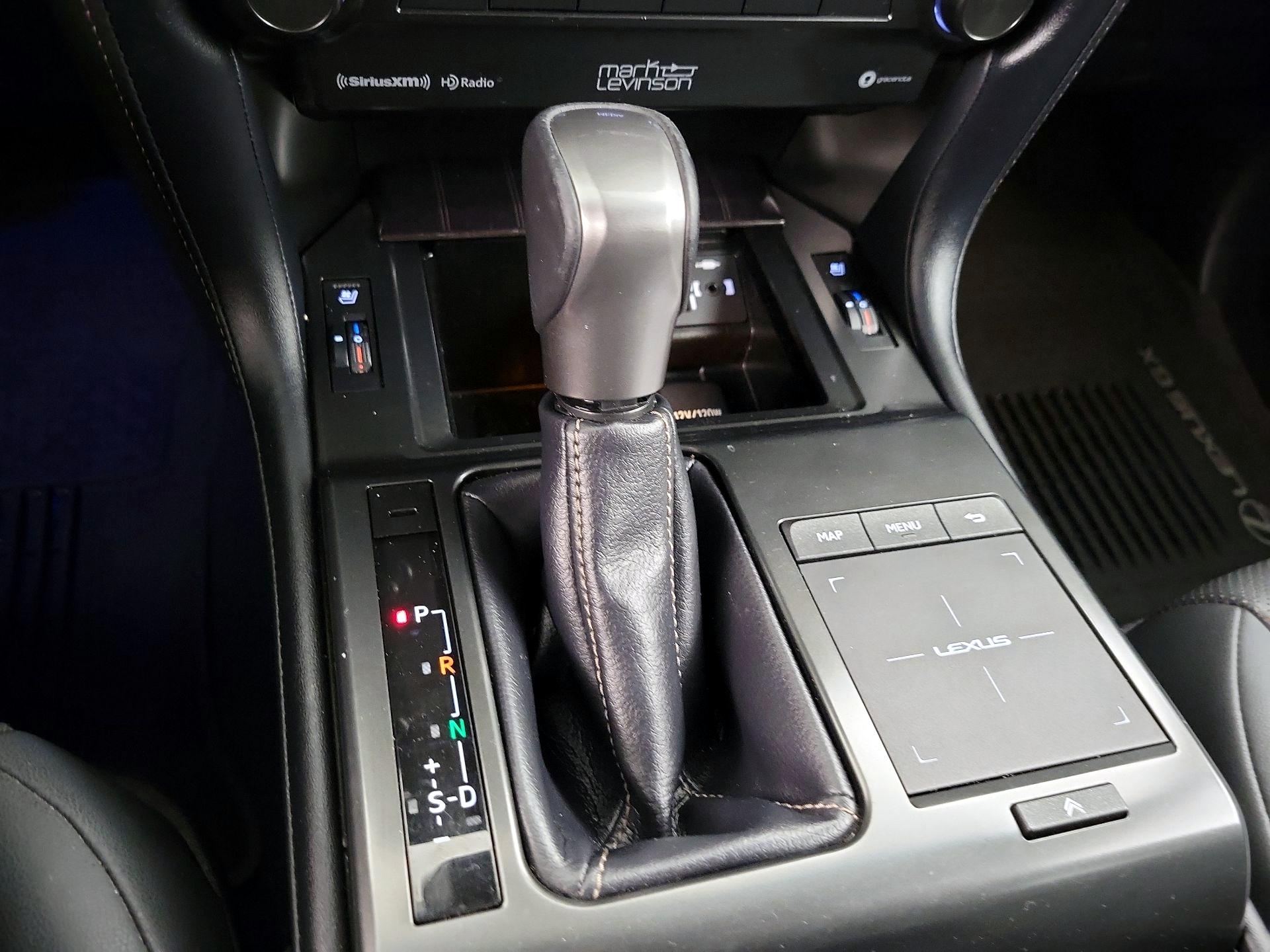 Thumbnail: 2023 Lexus GX - 18