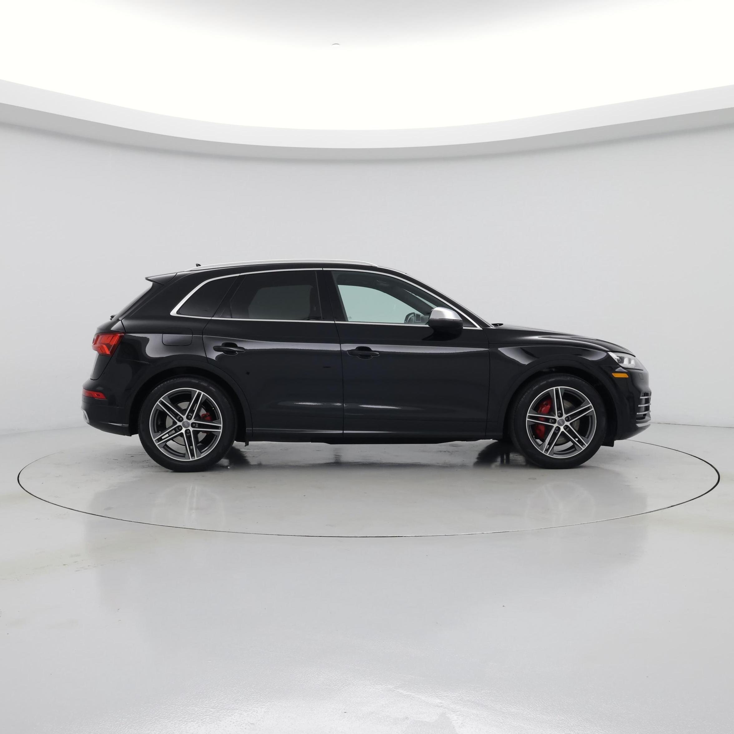 Thumbnail: 2019 Audi SQ5 - 7