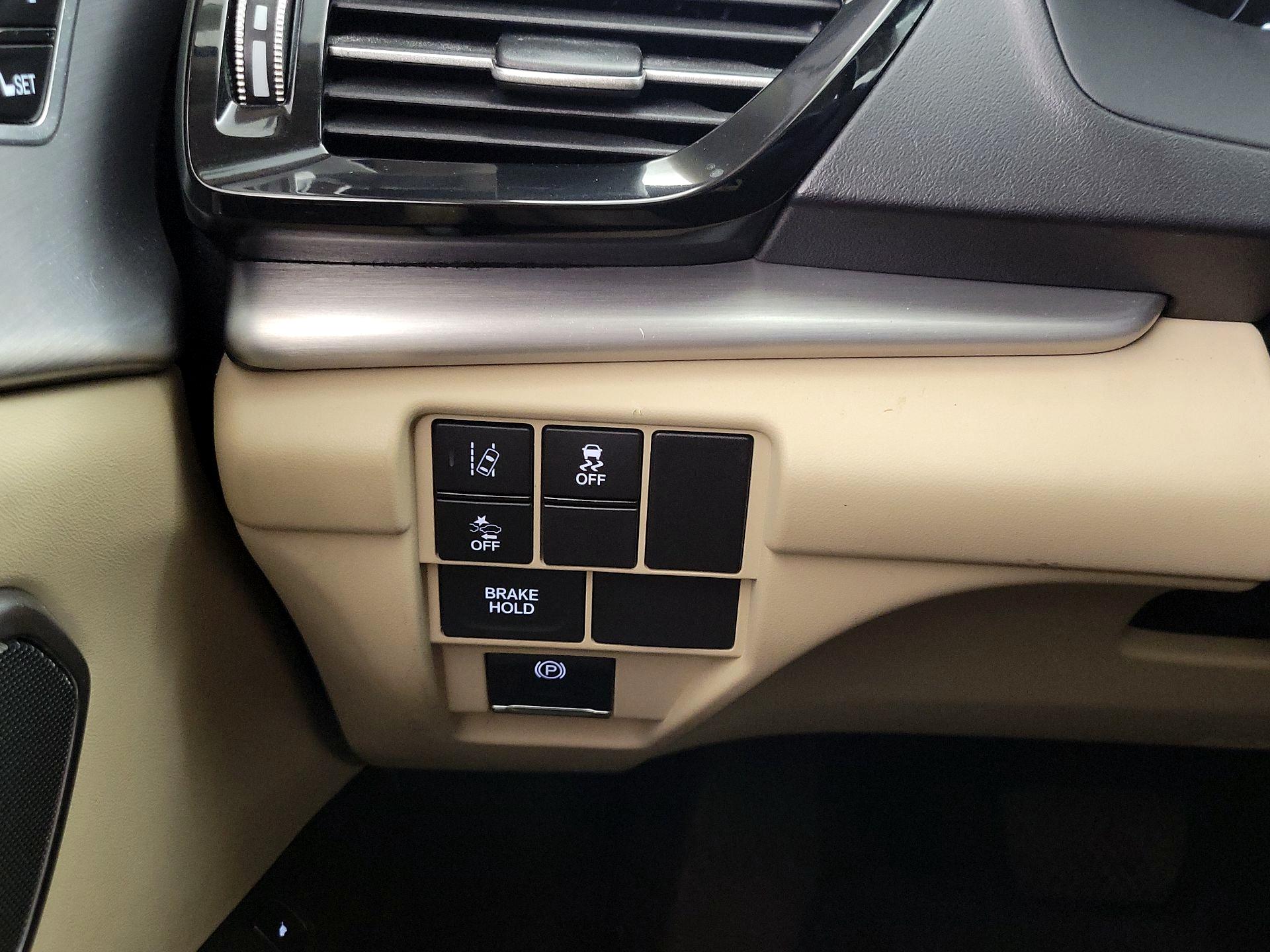 Thumbnail: 2020 Acura RDX - 13