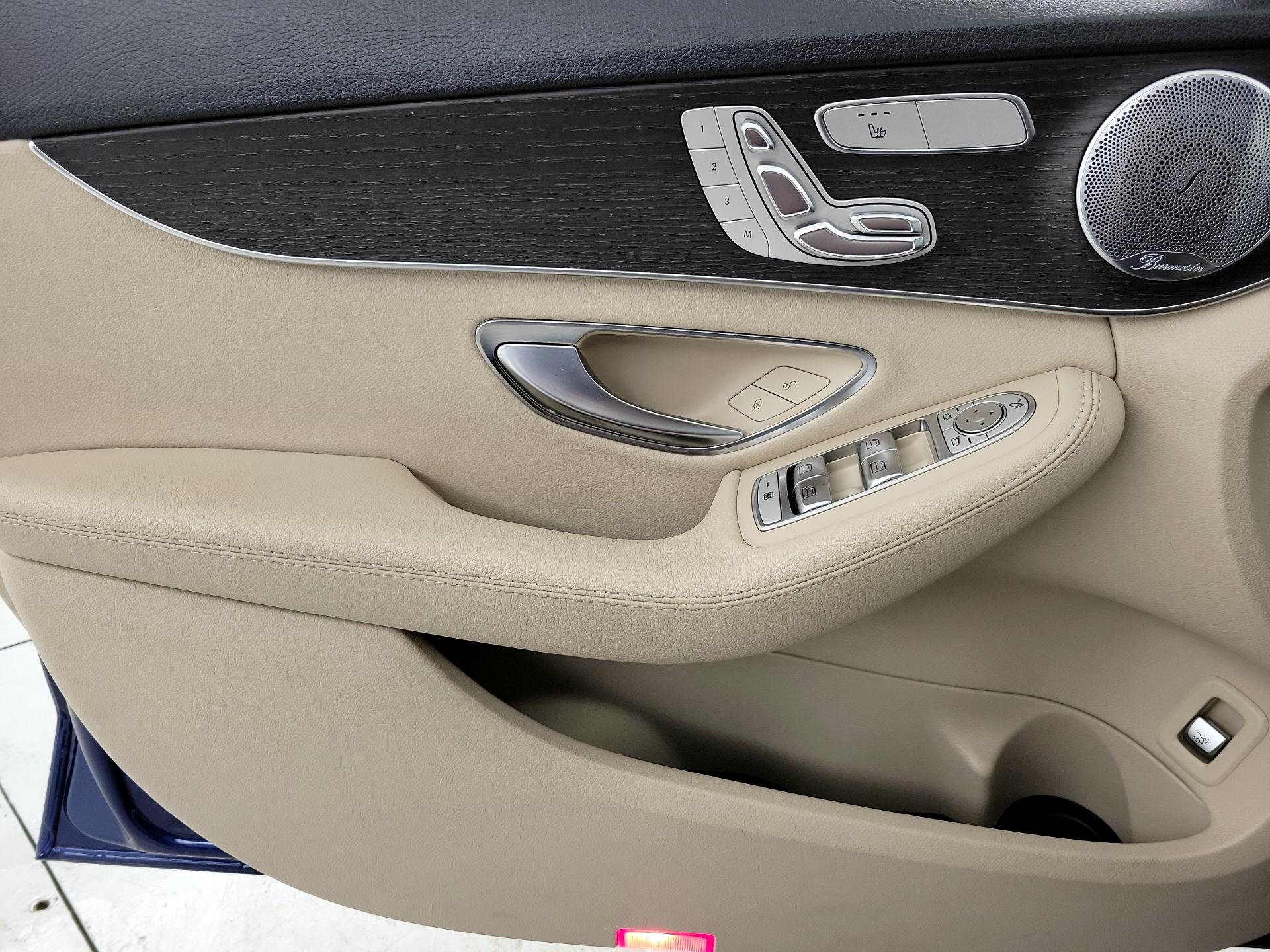 Thumbnail: 2019 Mercedes-Benz C-Class - 12