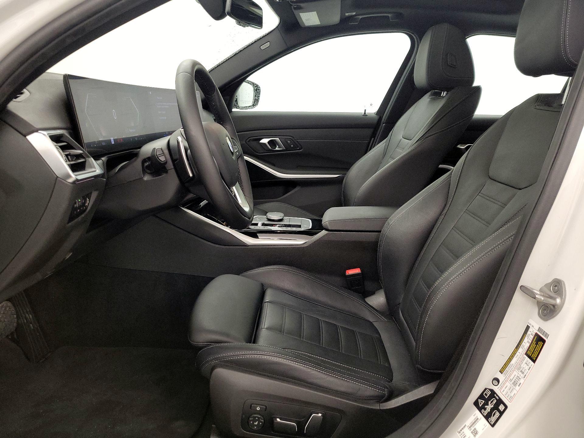 Thumbnail: 2024 BMW 3 Series - 11