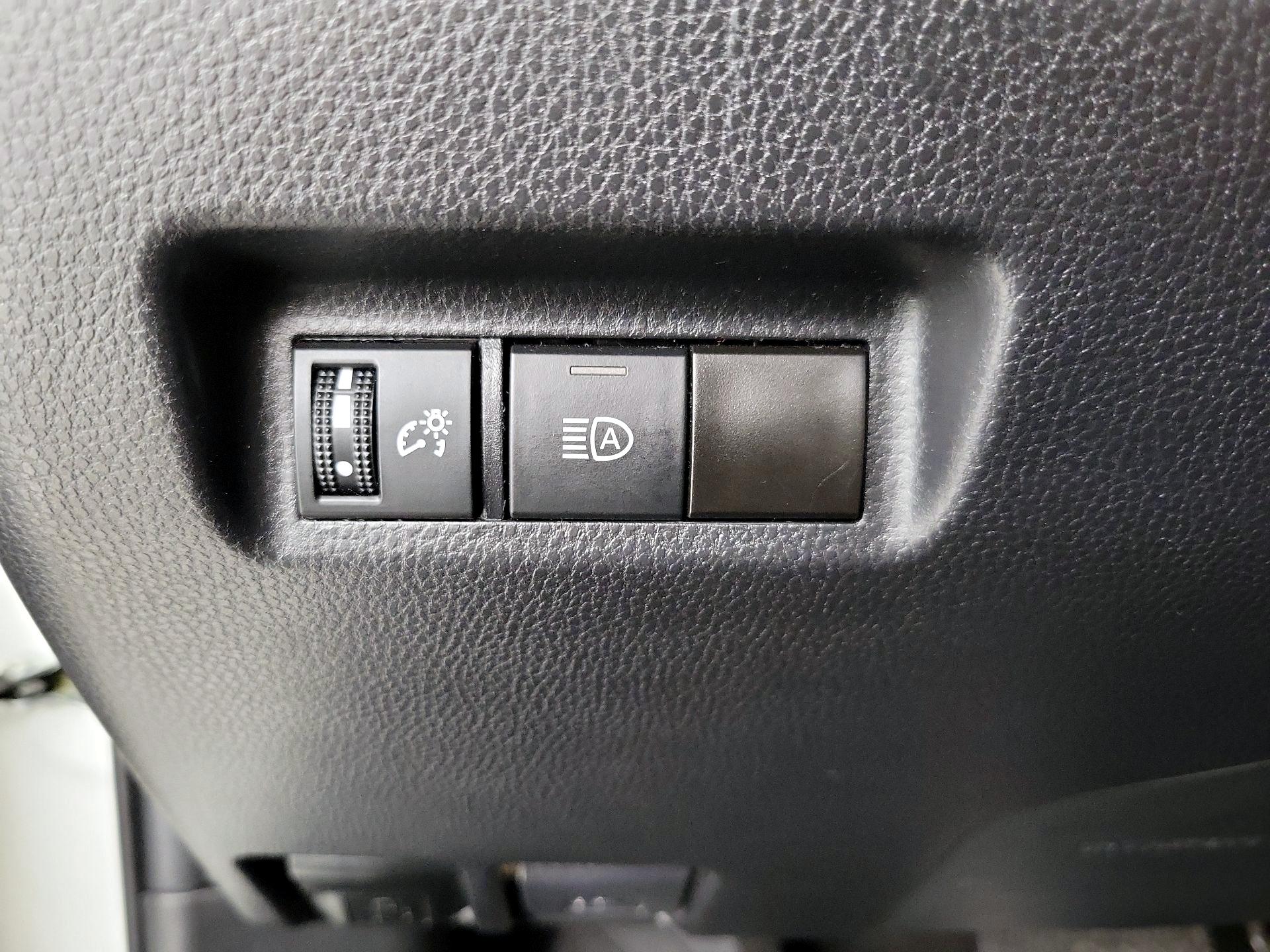 Thumbnail: 2023 Toyota RAV4 - 13