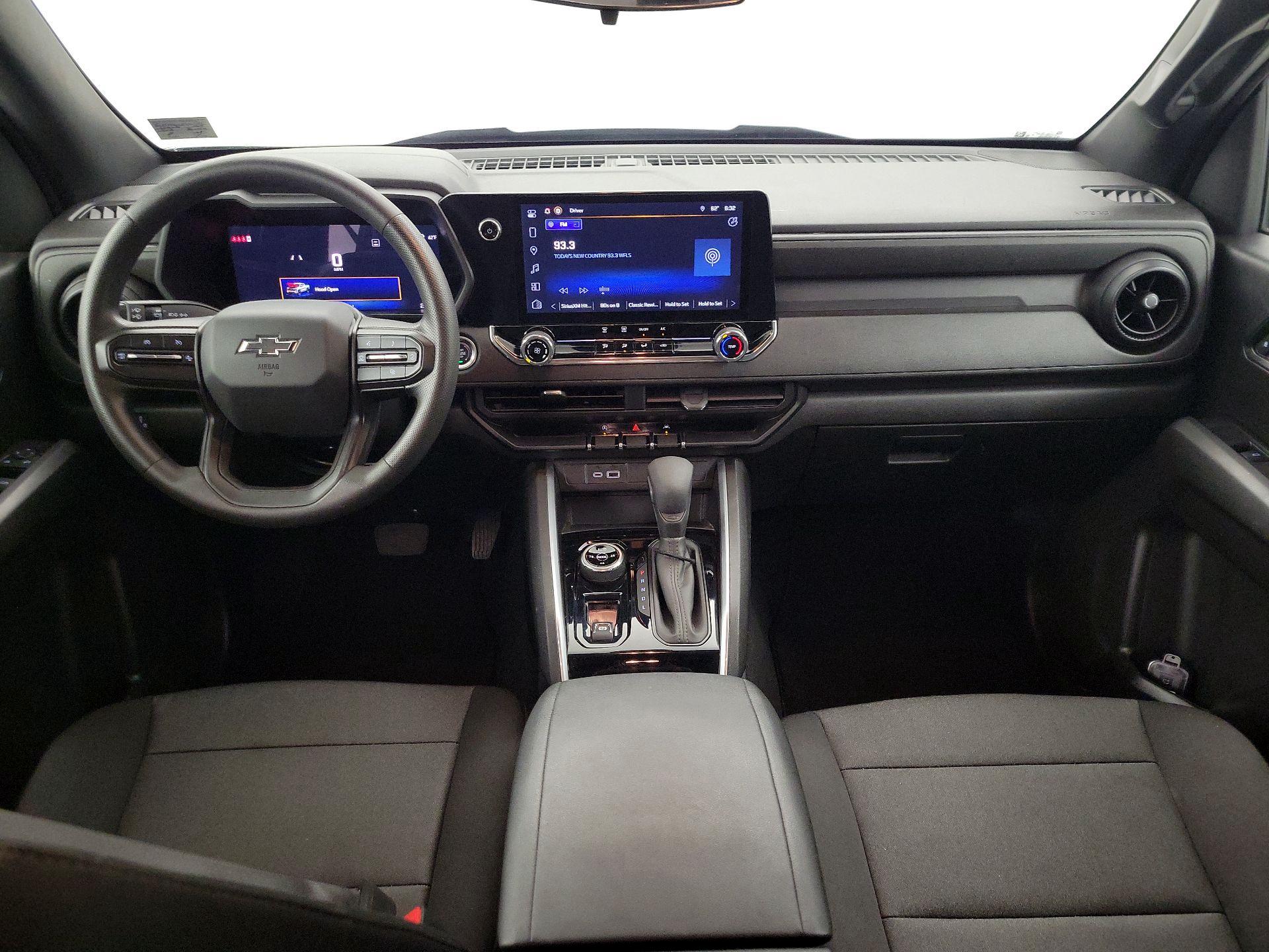 Thumbnail: 2024 Chevrolet Colorado - 9