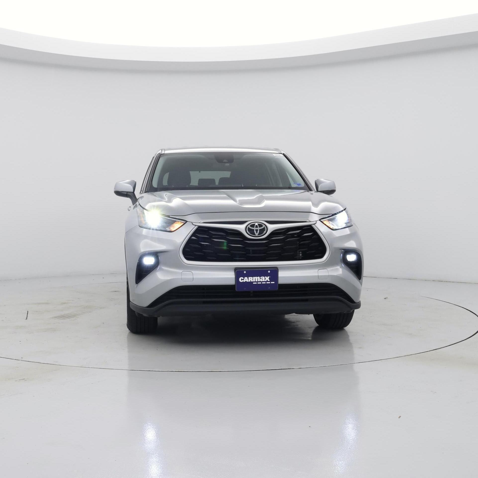 Thumbnail: 2023 Toyota Highlander - 5