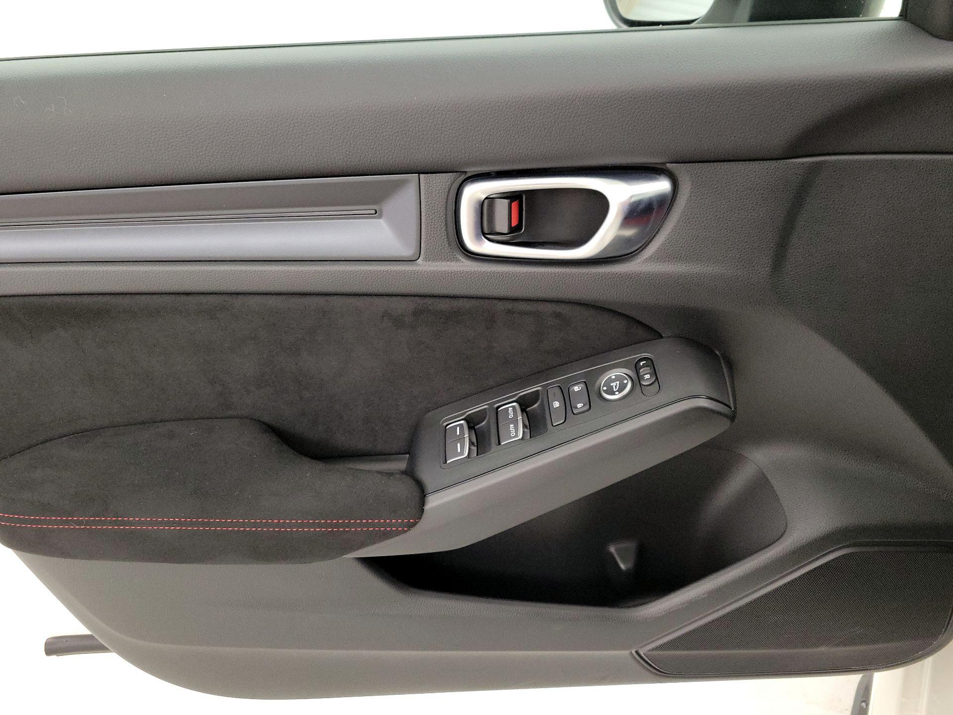 Thumbnail: 2025 Honda Civic - 12