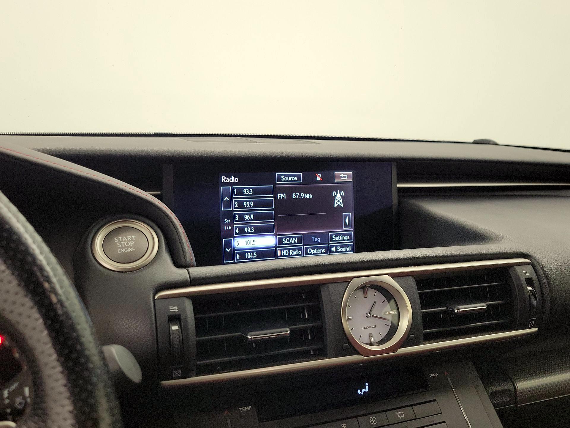 Thumbnail: 2017 Lexus RC - 16