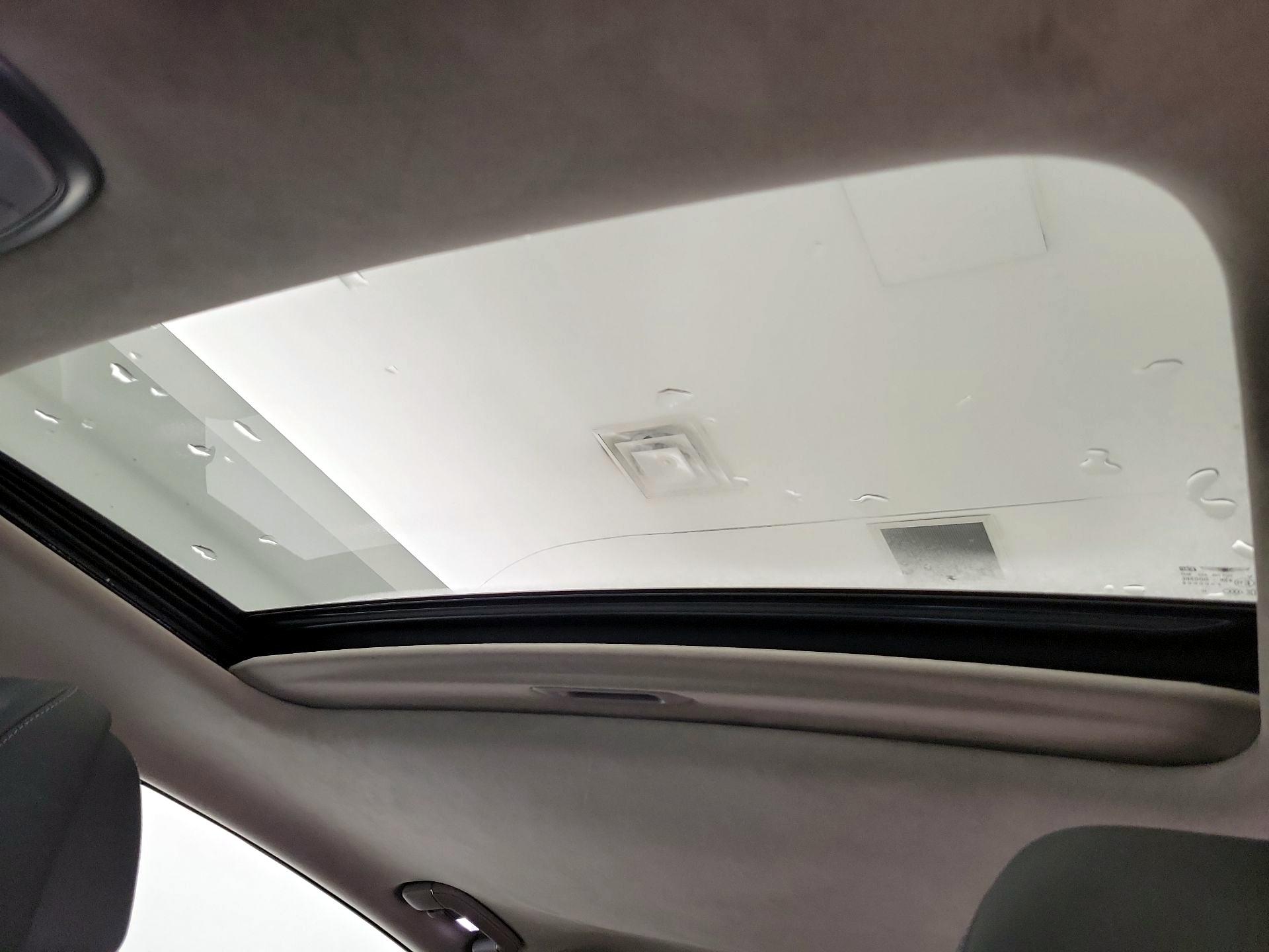 Thumbnail: 2019 Genesis G90 - 20